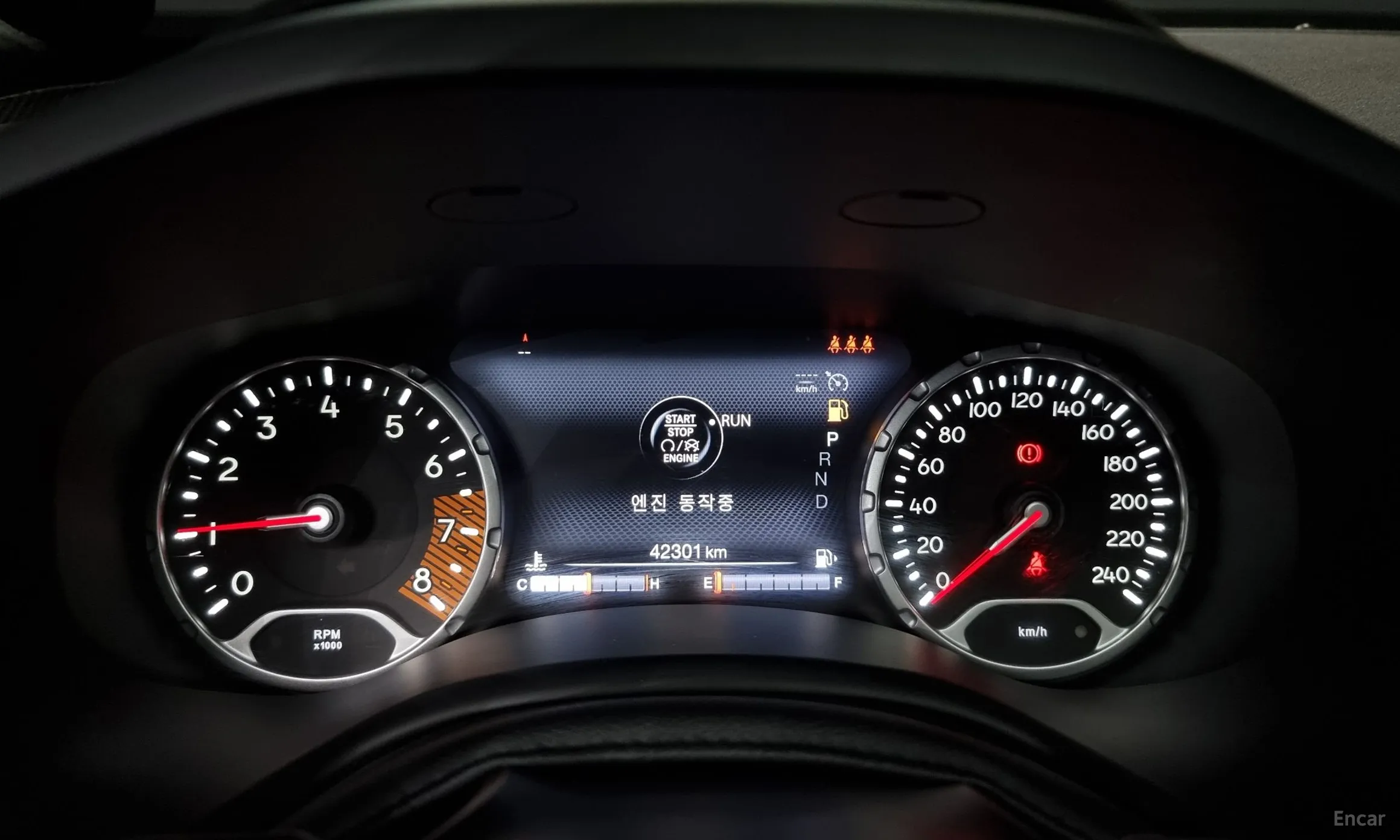 Jeep Renegade превью 8