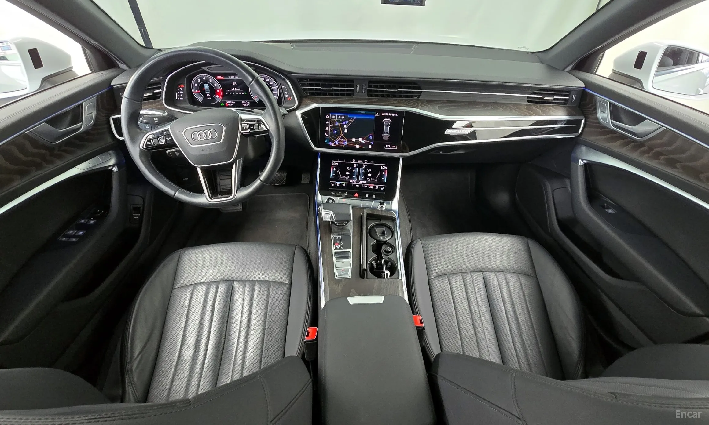 Audi A6 (C8) превью 4