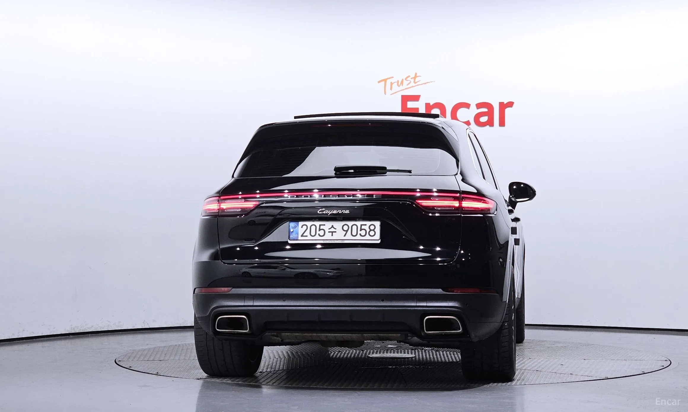 Porsche Cayenne (PO536) превью 3