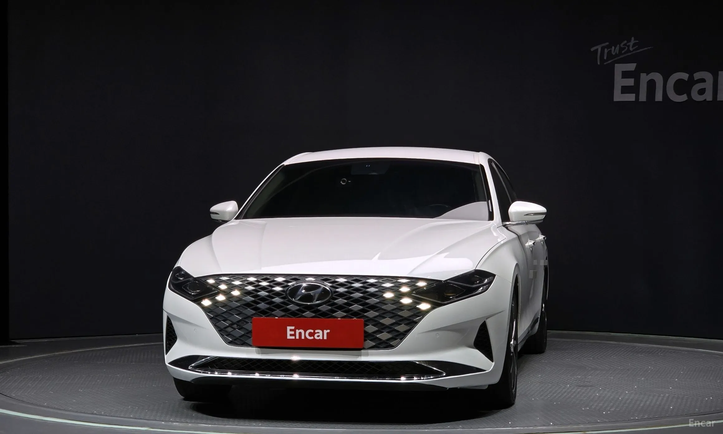 Hyundai Grandeur IG превью 2