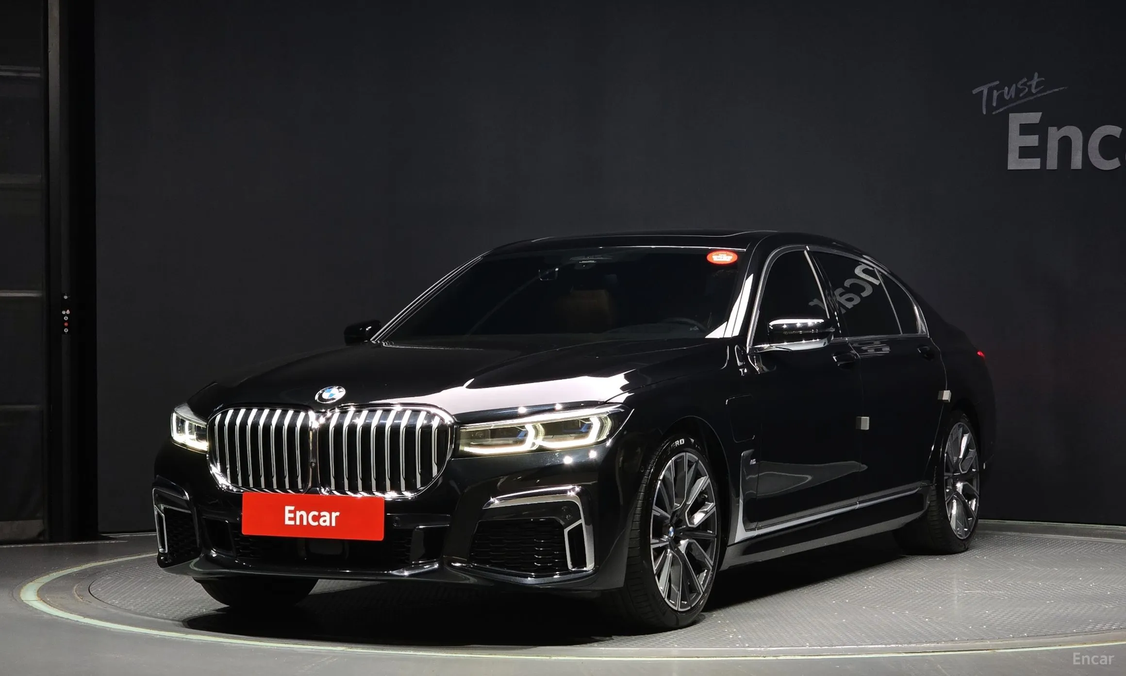 BMW 7 Series (G11)