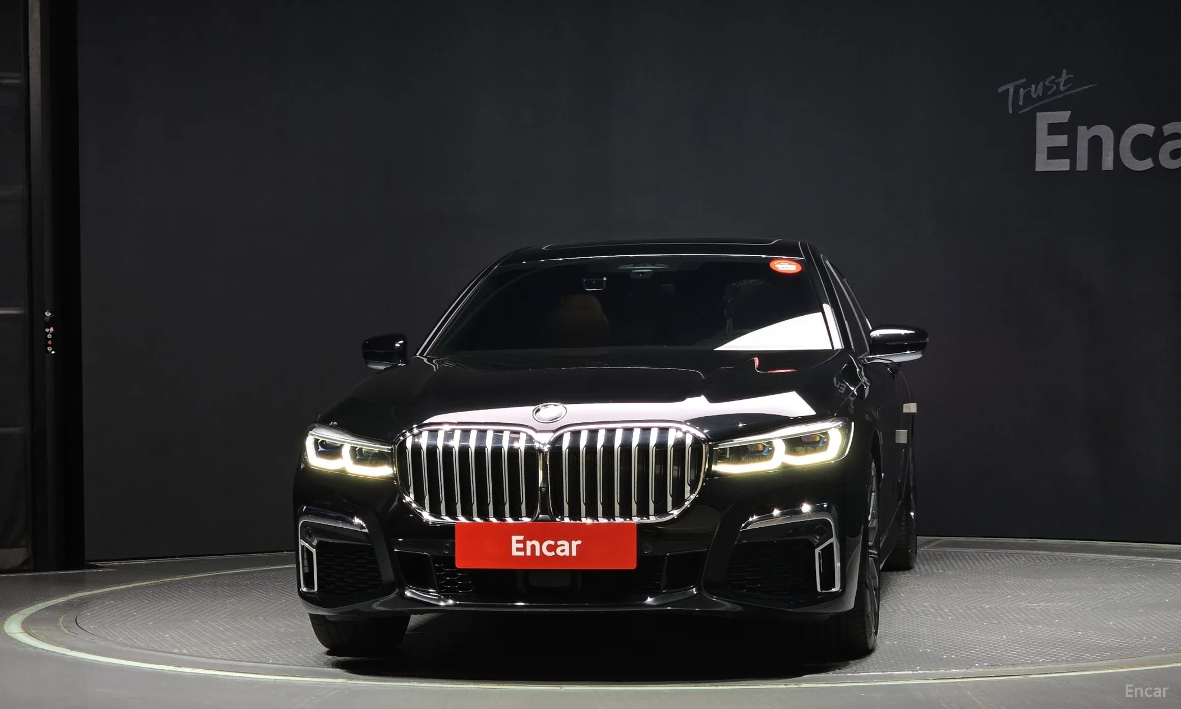 BMW 7 Series (G11)