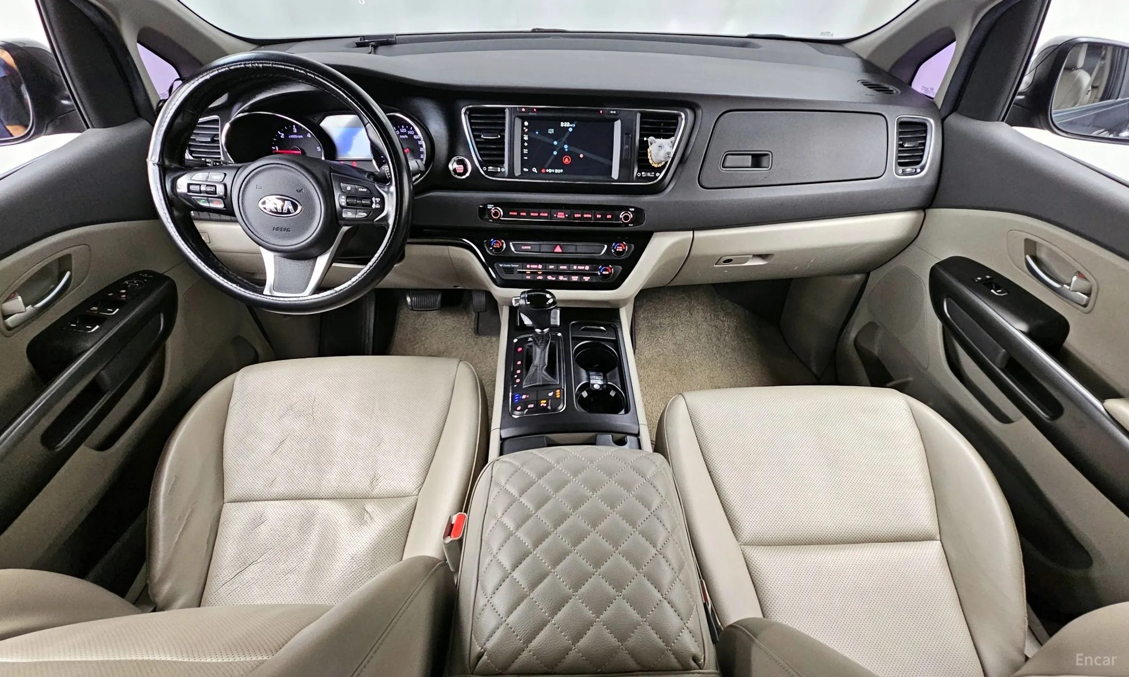 Kia Carnival превью 4