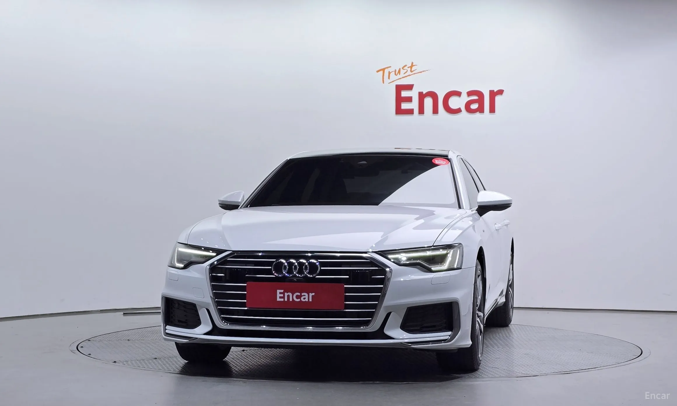 Audi A6 (C8) превью 2