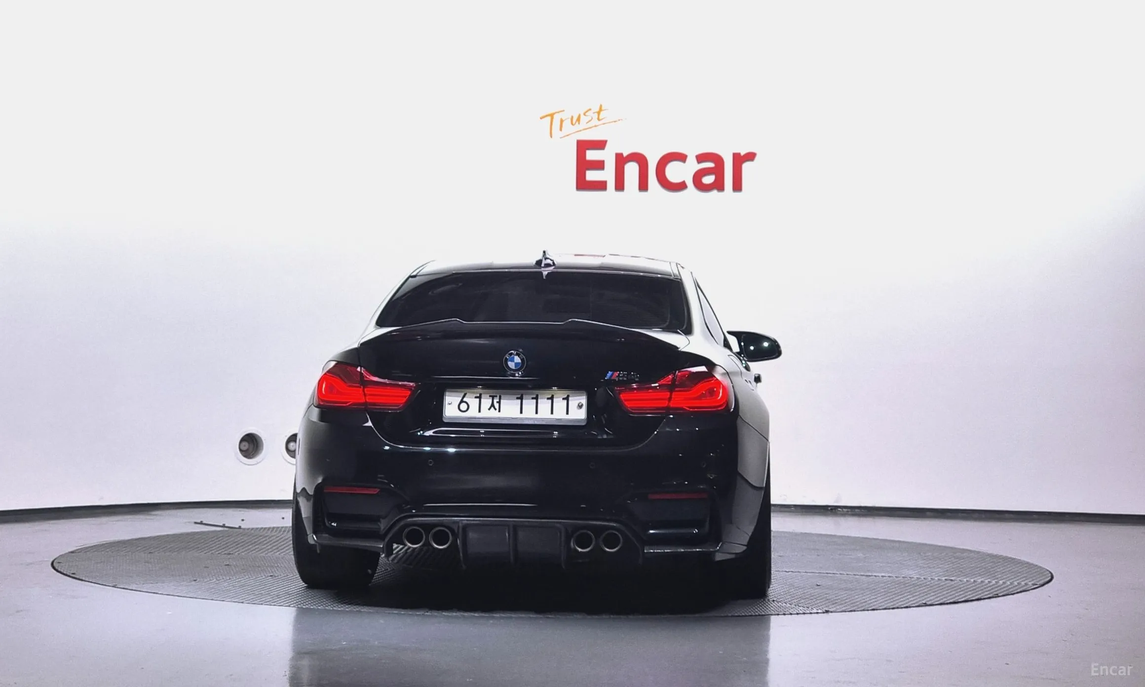 BMW M4 (F82) превью 3