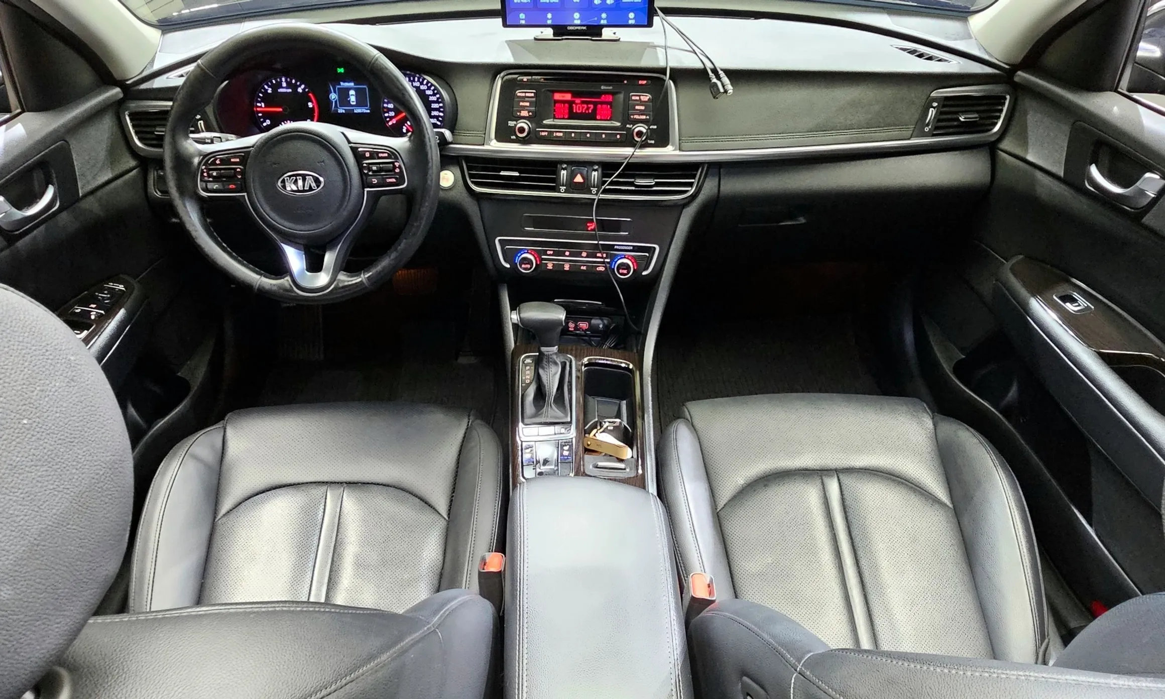 Kia K5 2nd Generation превью 4