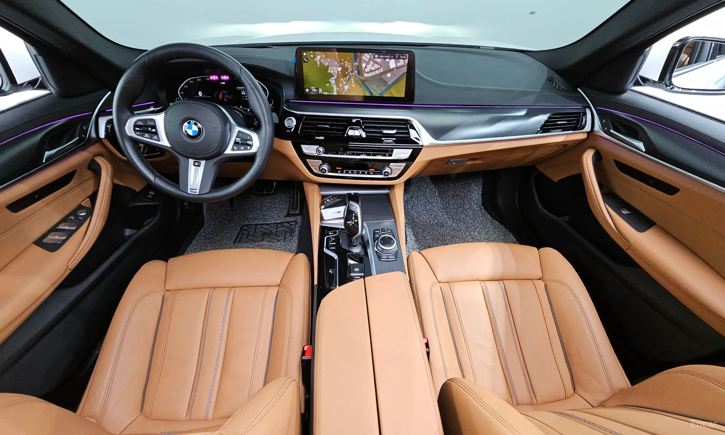 BMW 5 Series (G30) превью 4