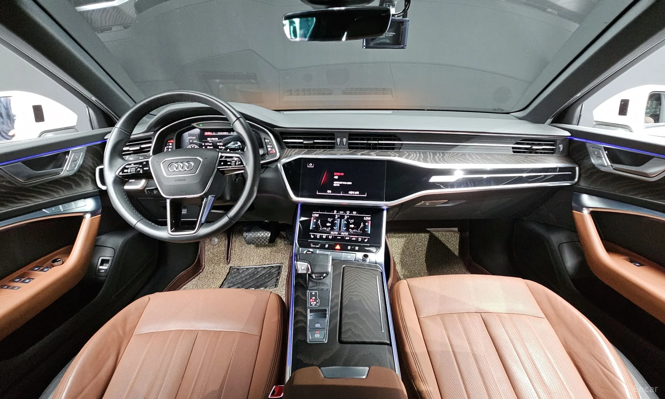 Audi A6 (C8) превью 4