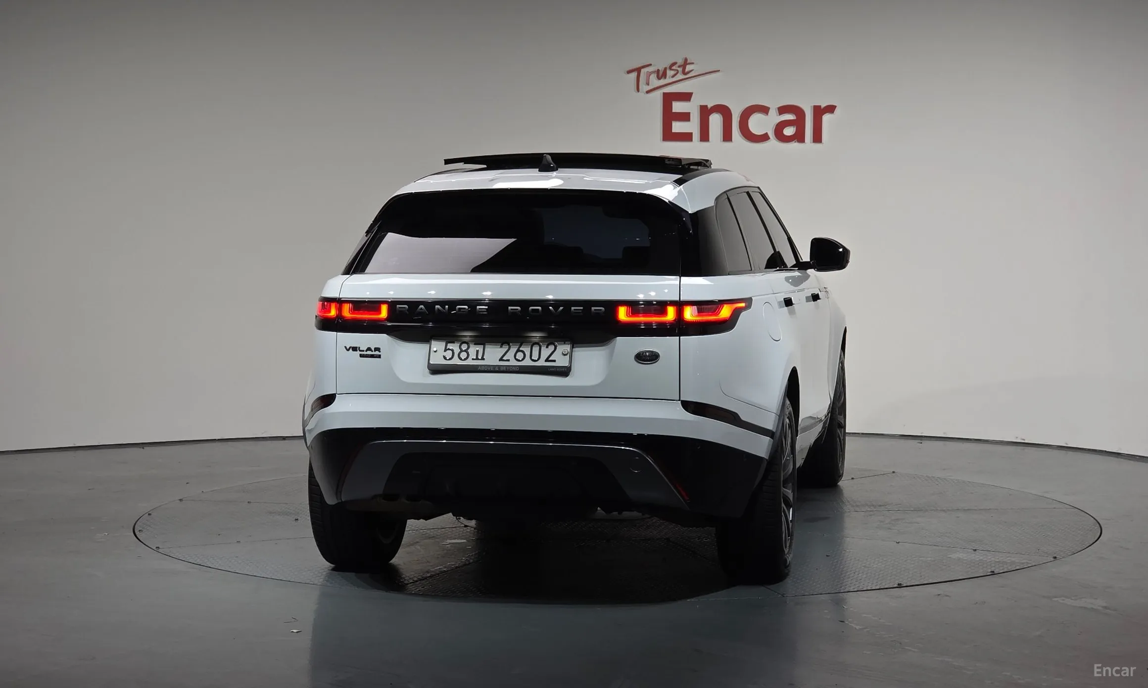 Land Rover Range Rover Bella превью 3