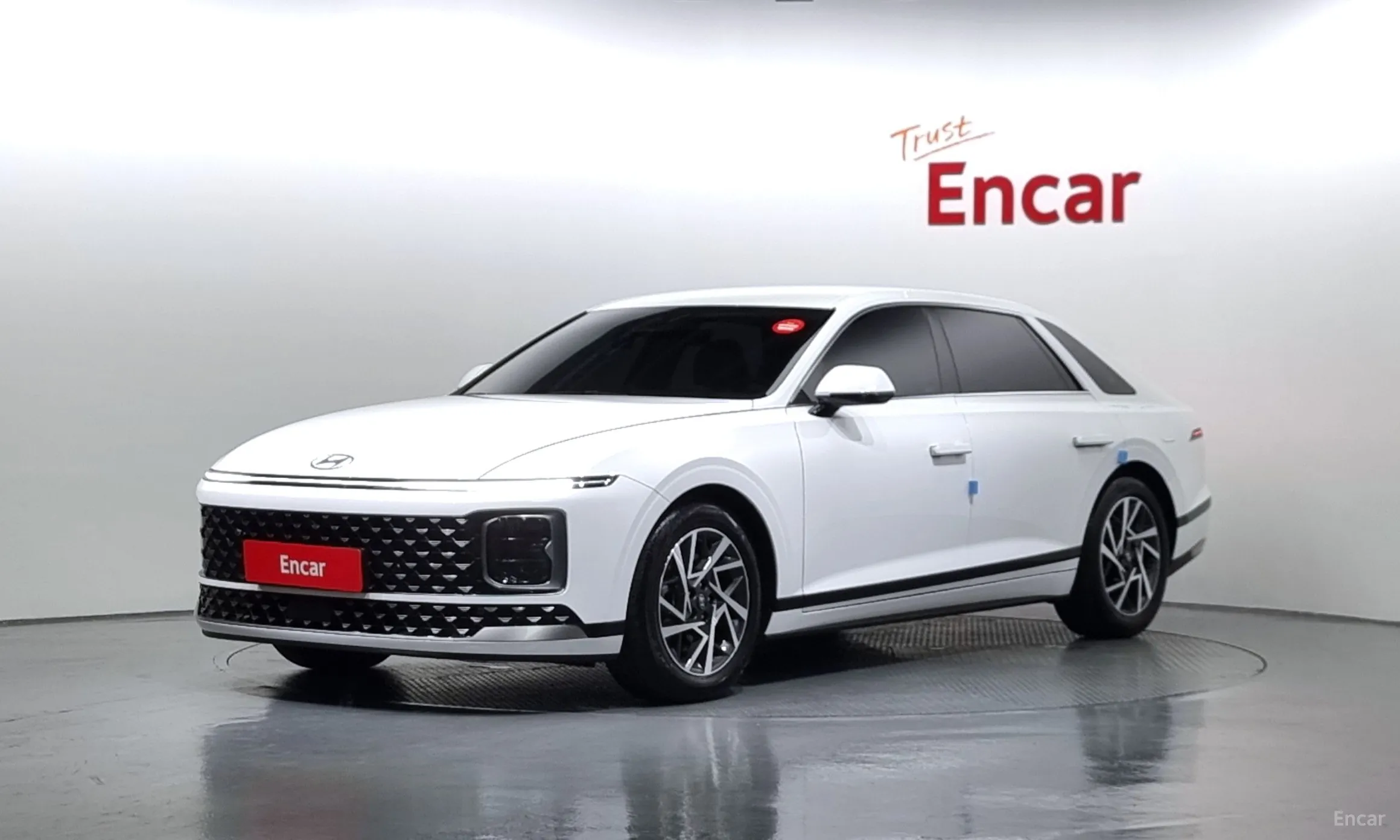 Hyundai Grandeur (GN7)