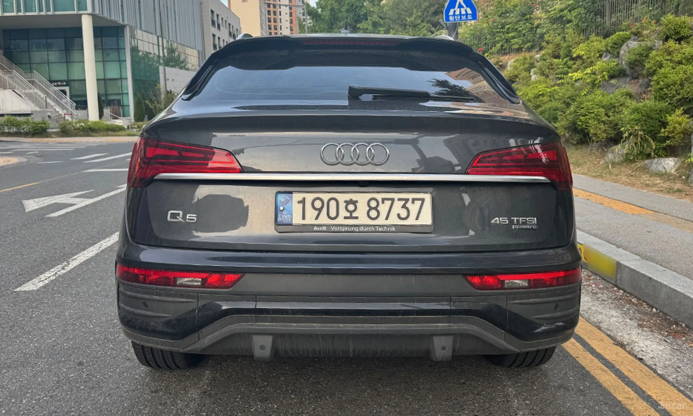 Audi Q5 (FY) превью 3