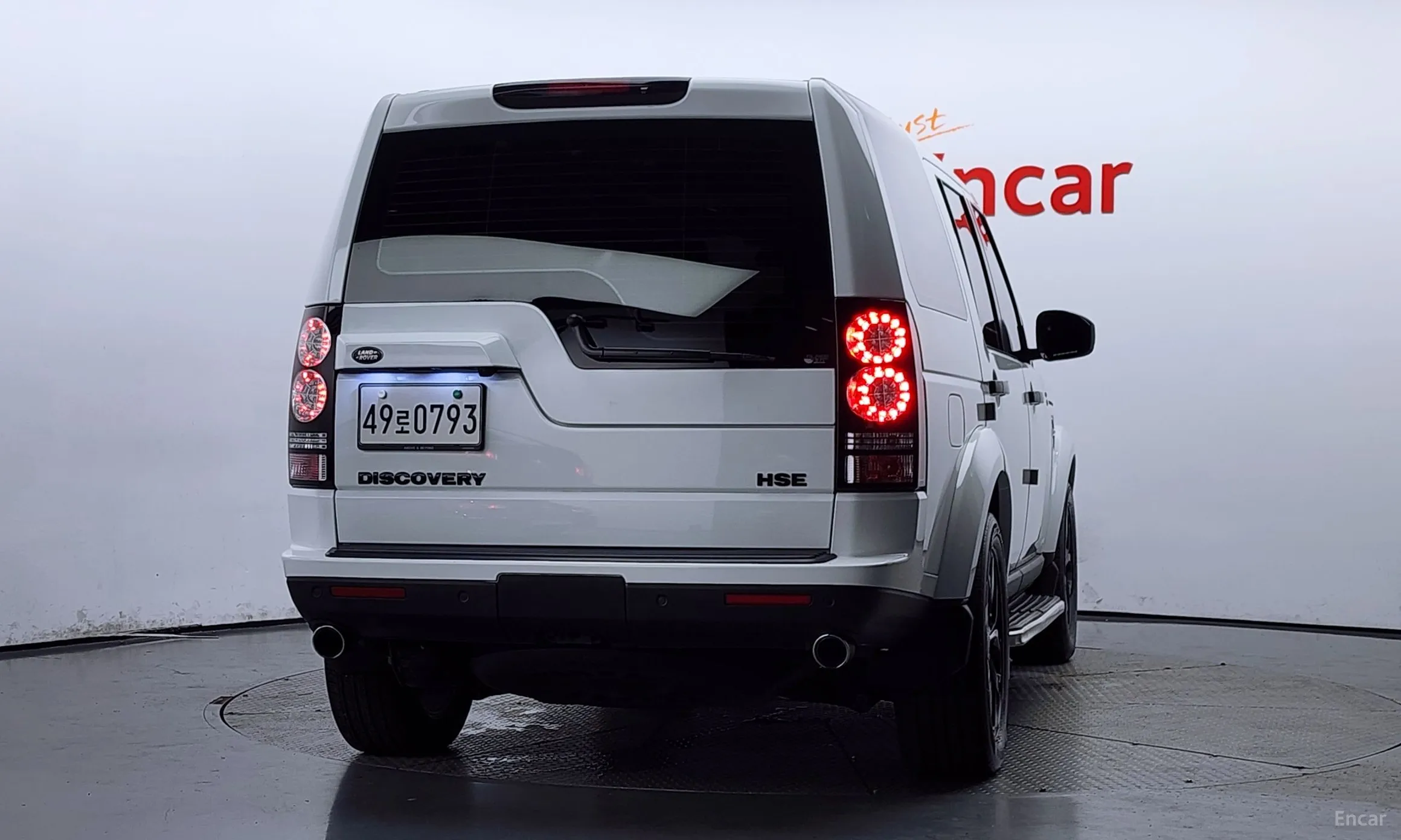 Land Rover Discovery 4 превью 3