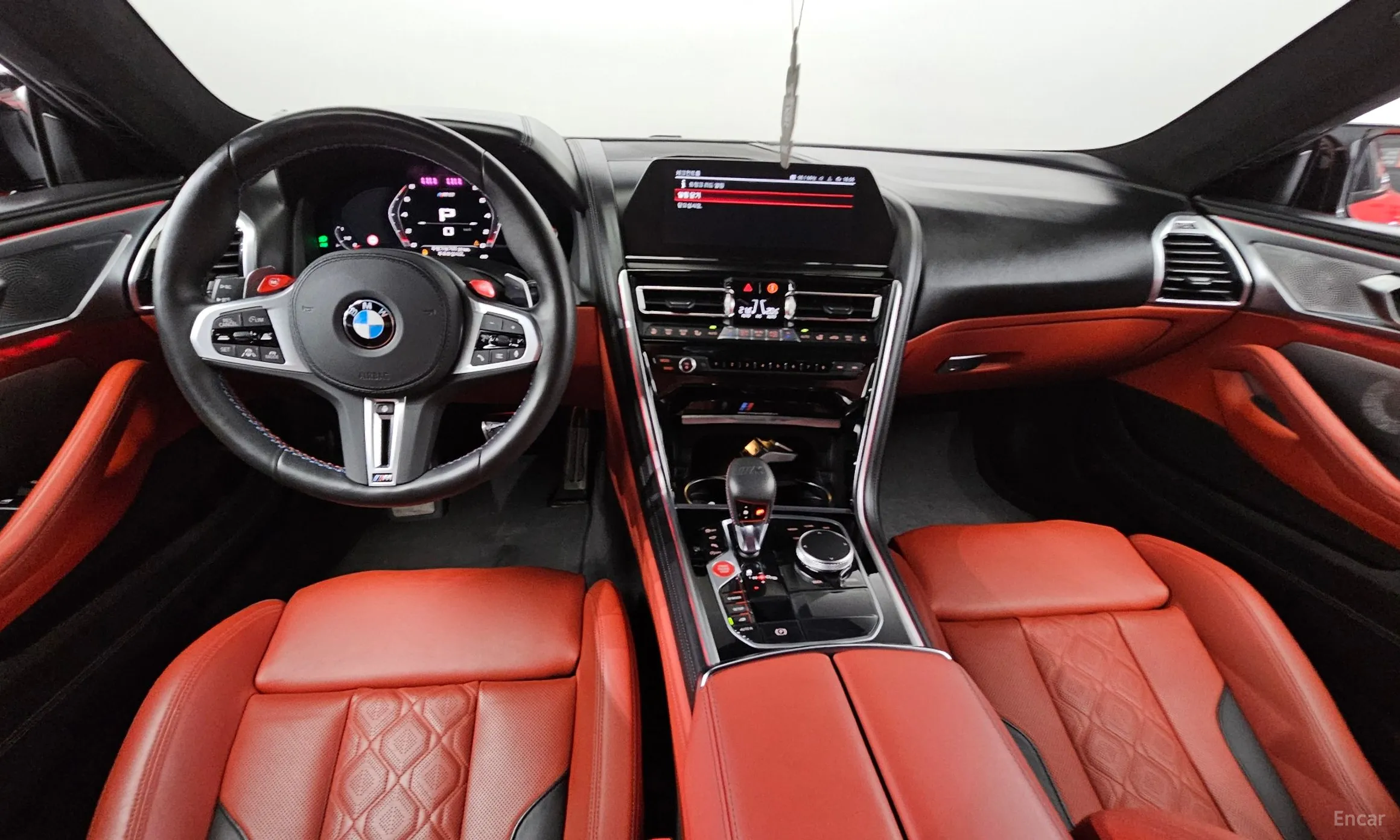 BMW M8 (G15) превью 4