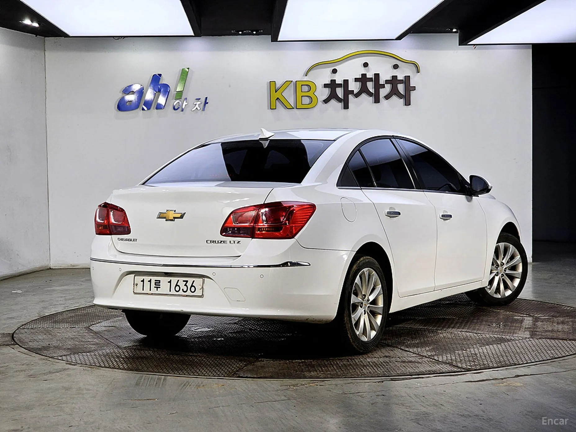 Chevrolet (GM Daewoo) Cruze превью 3
