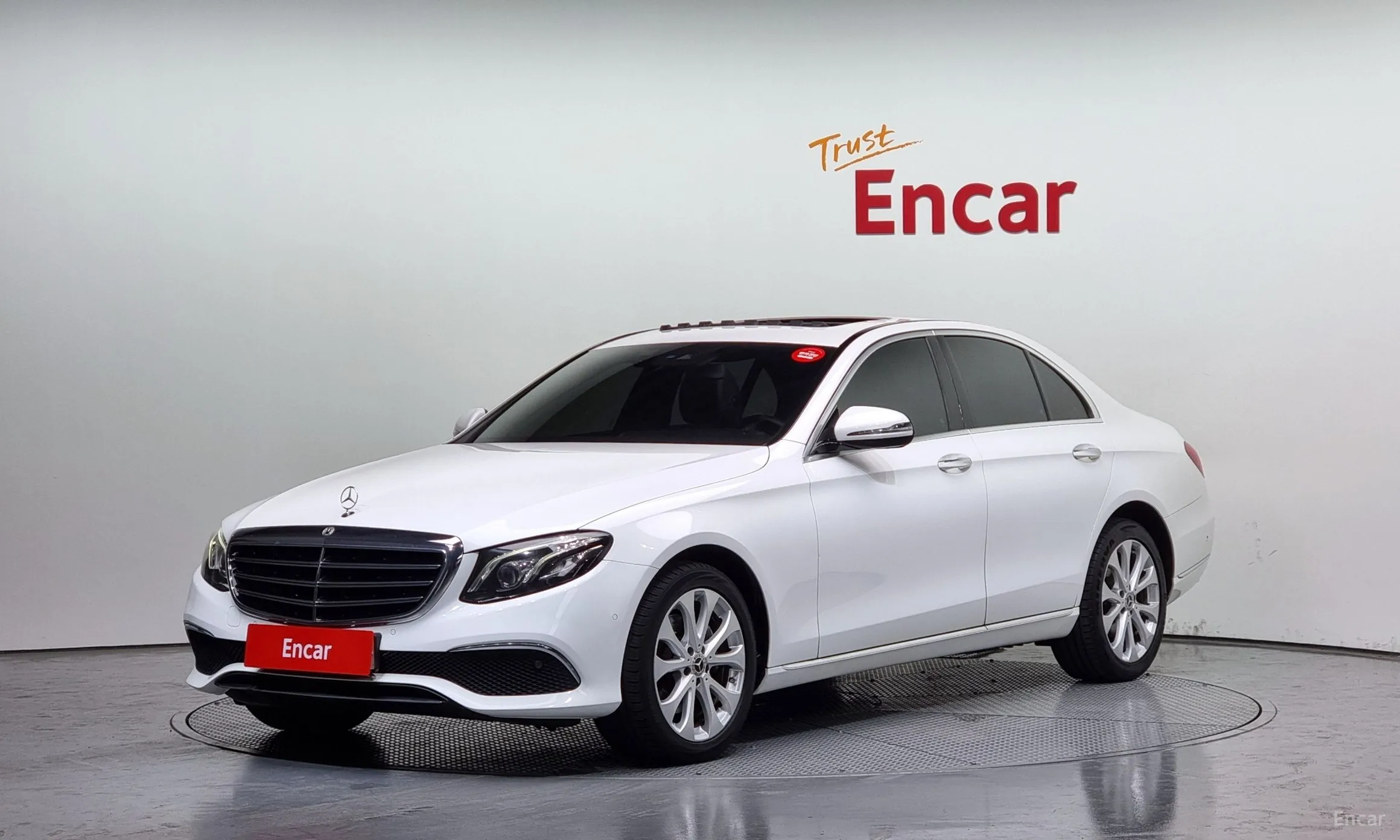 Mercedes Benz E-Class W213