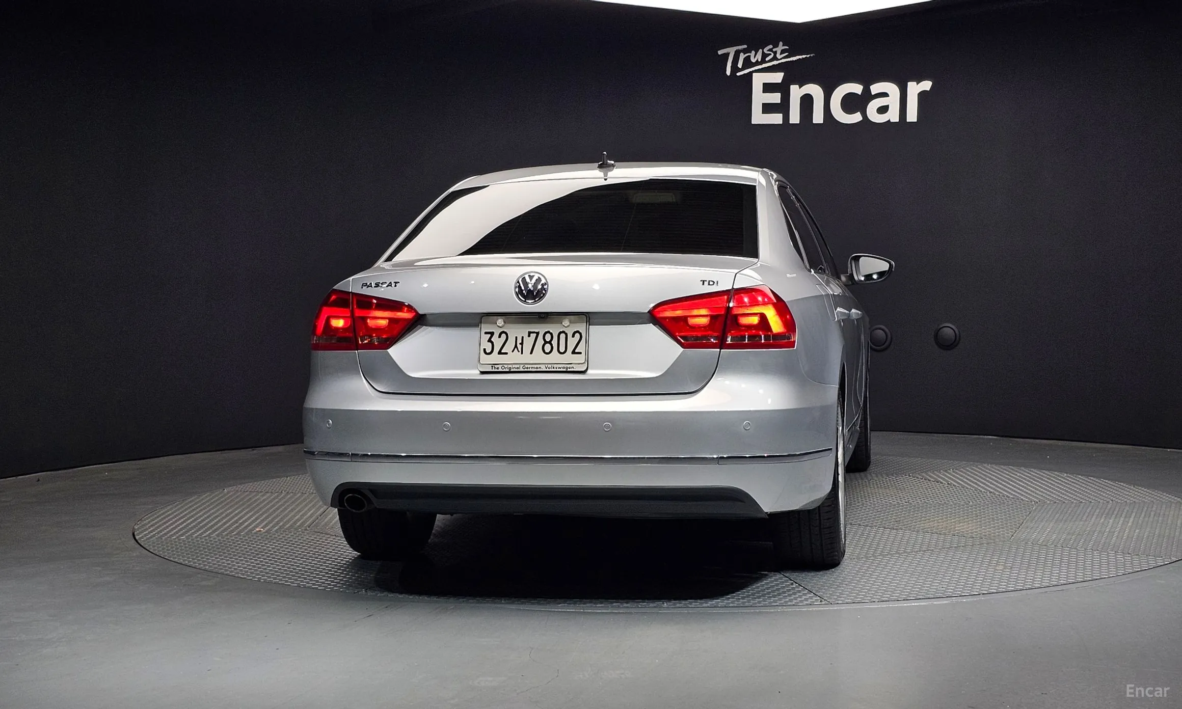 Volkswagen The New Passat превью 3
