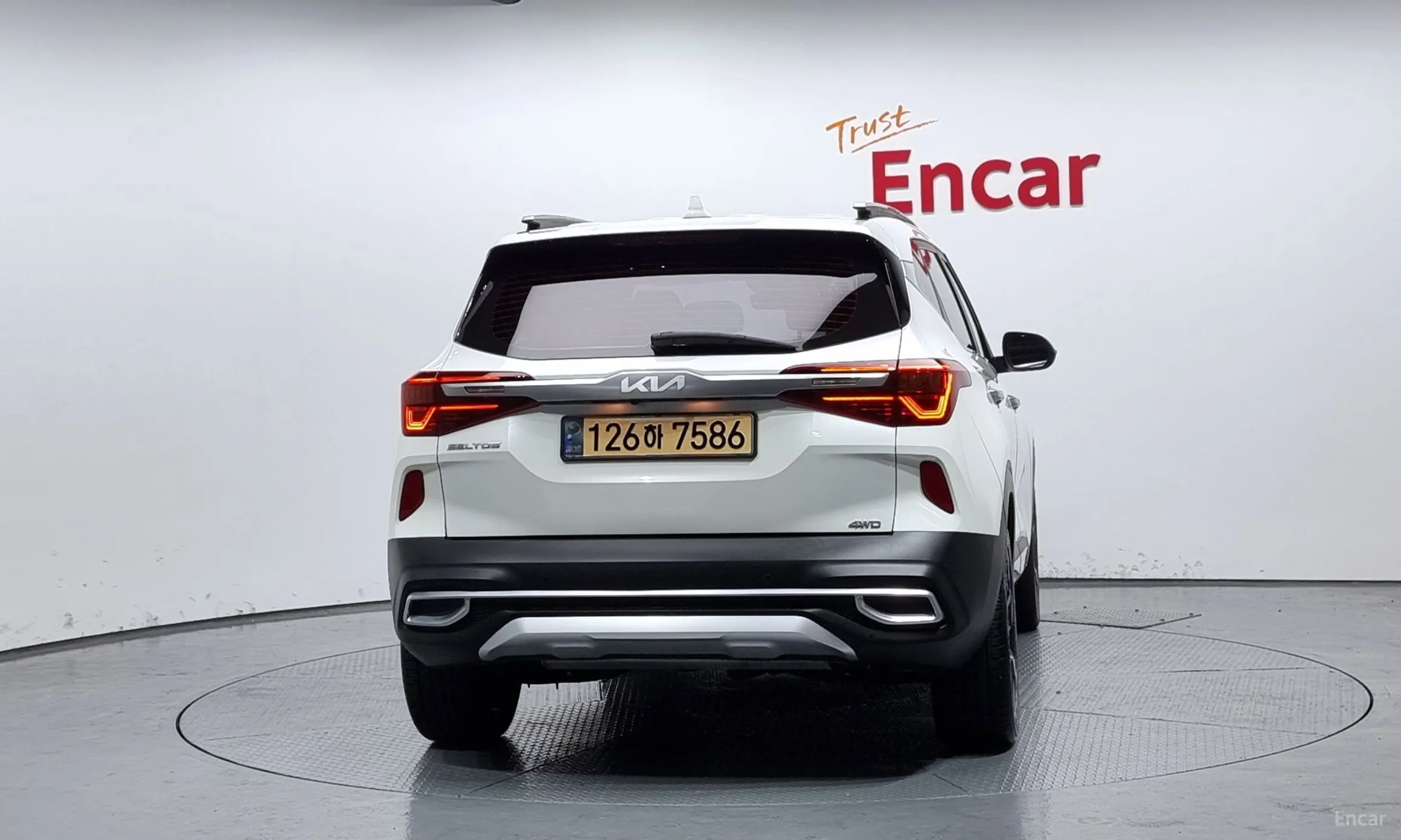 Kia Seltos превью 3