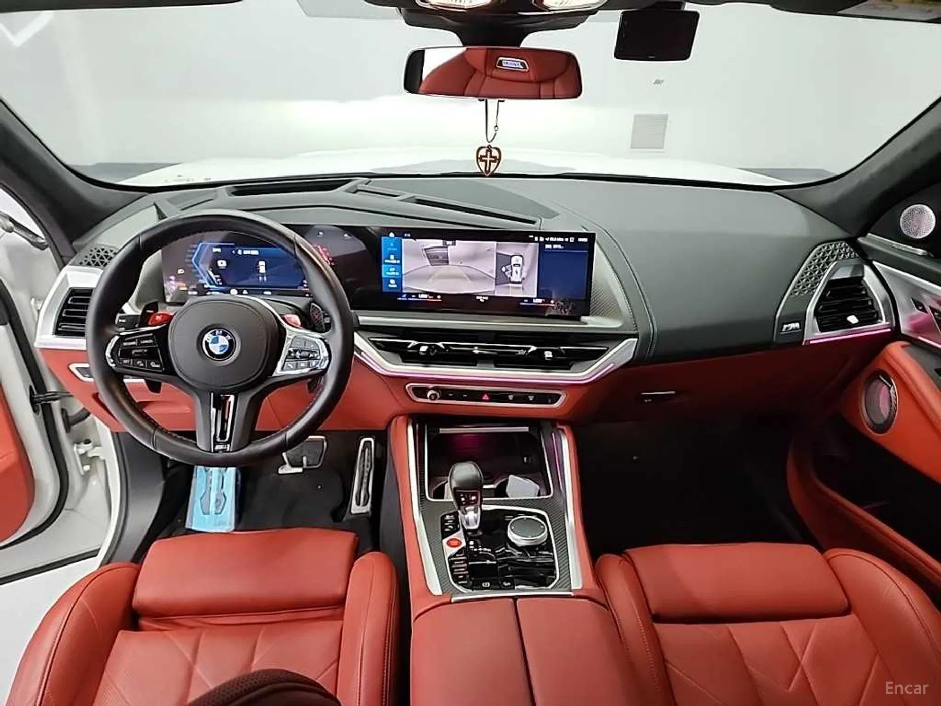 BMW XM (G09) превью 4