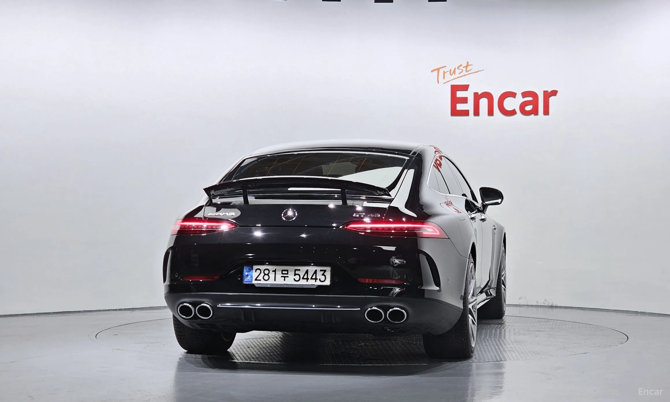Mercedes Benz AMG GT превью 3