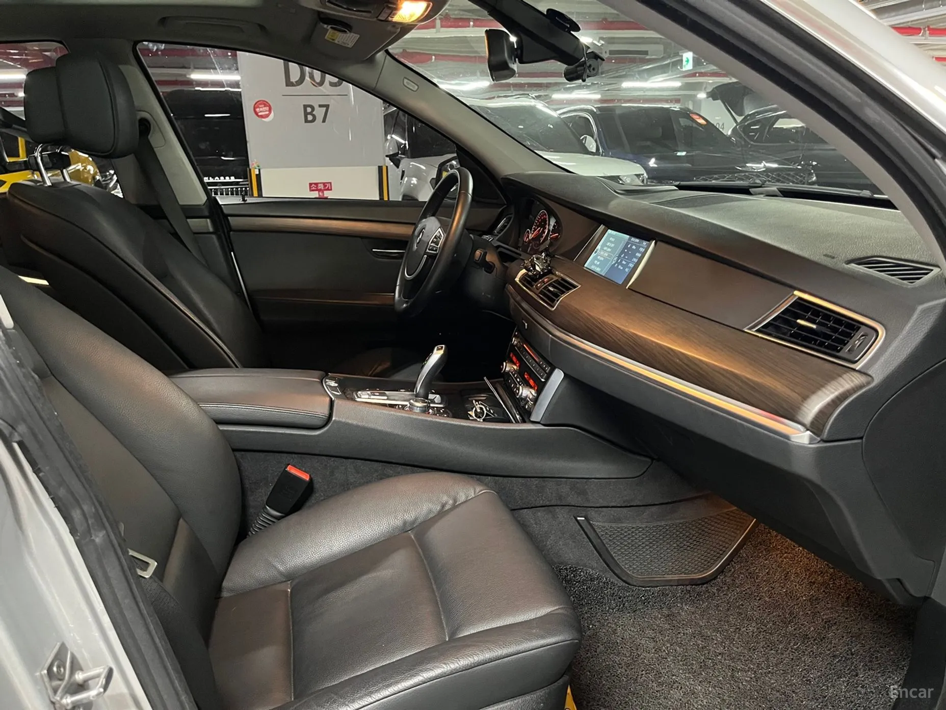 BMW 5 Series GT (F07) превью 4