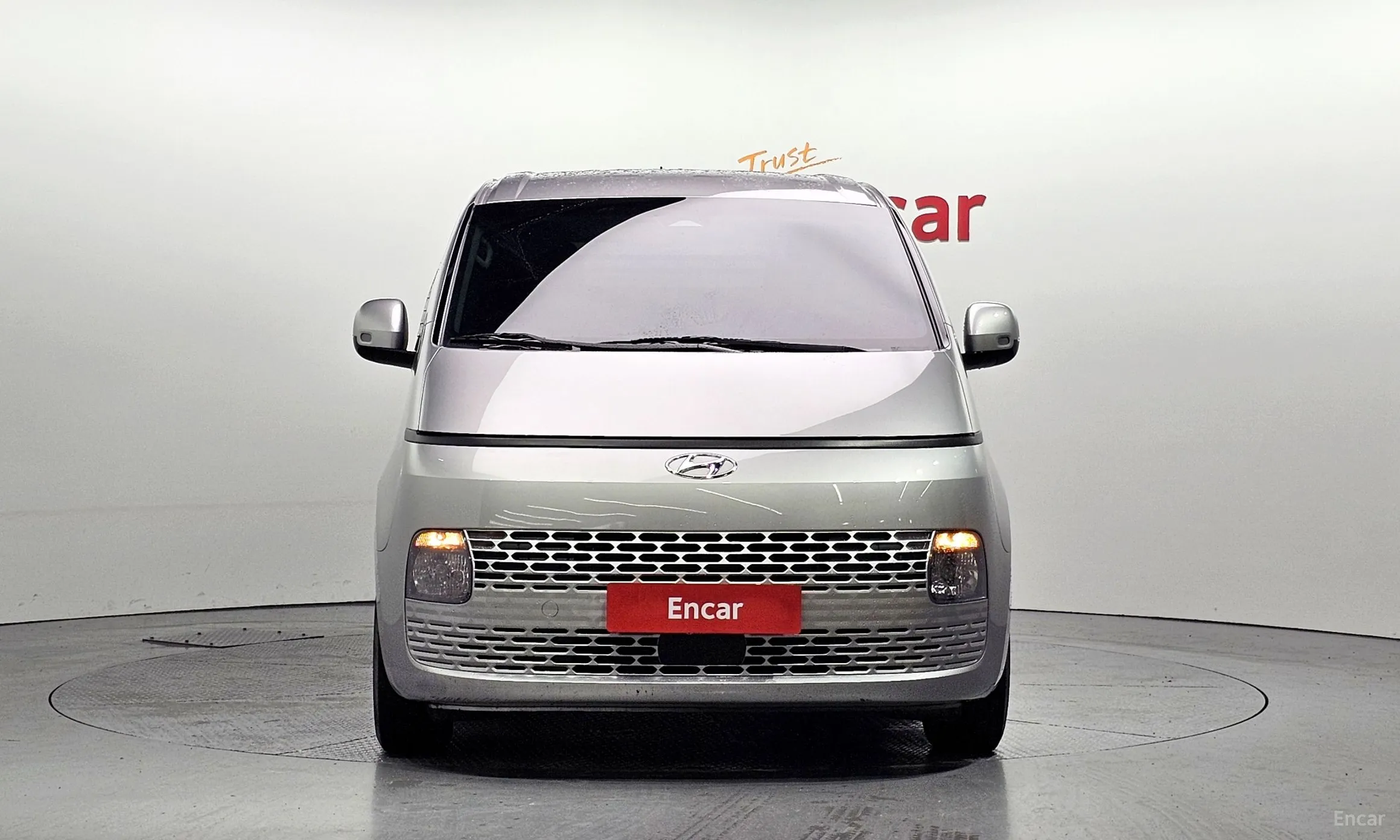 Hyundai Staria превью 2