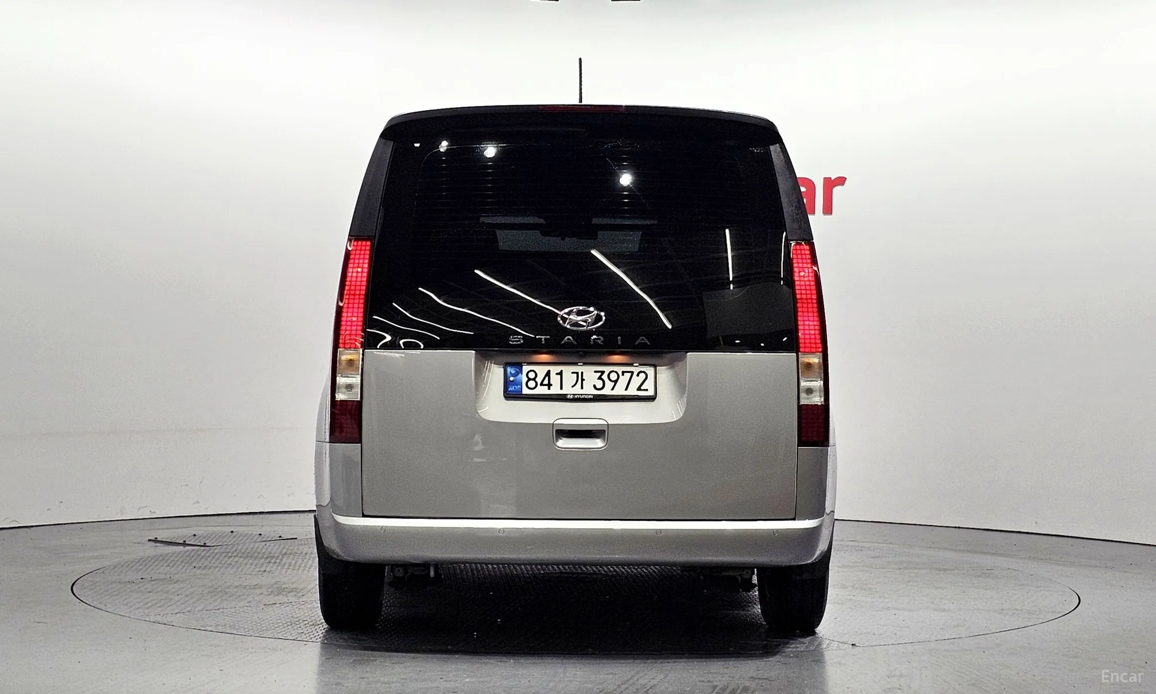 Hyundai Staria превью 3