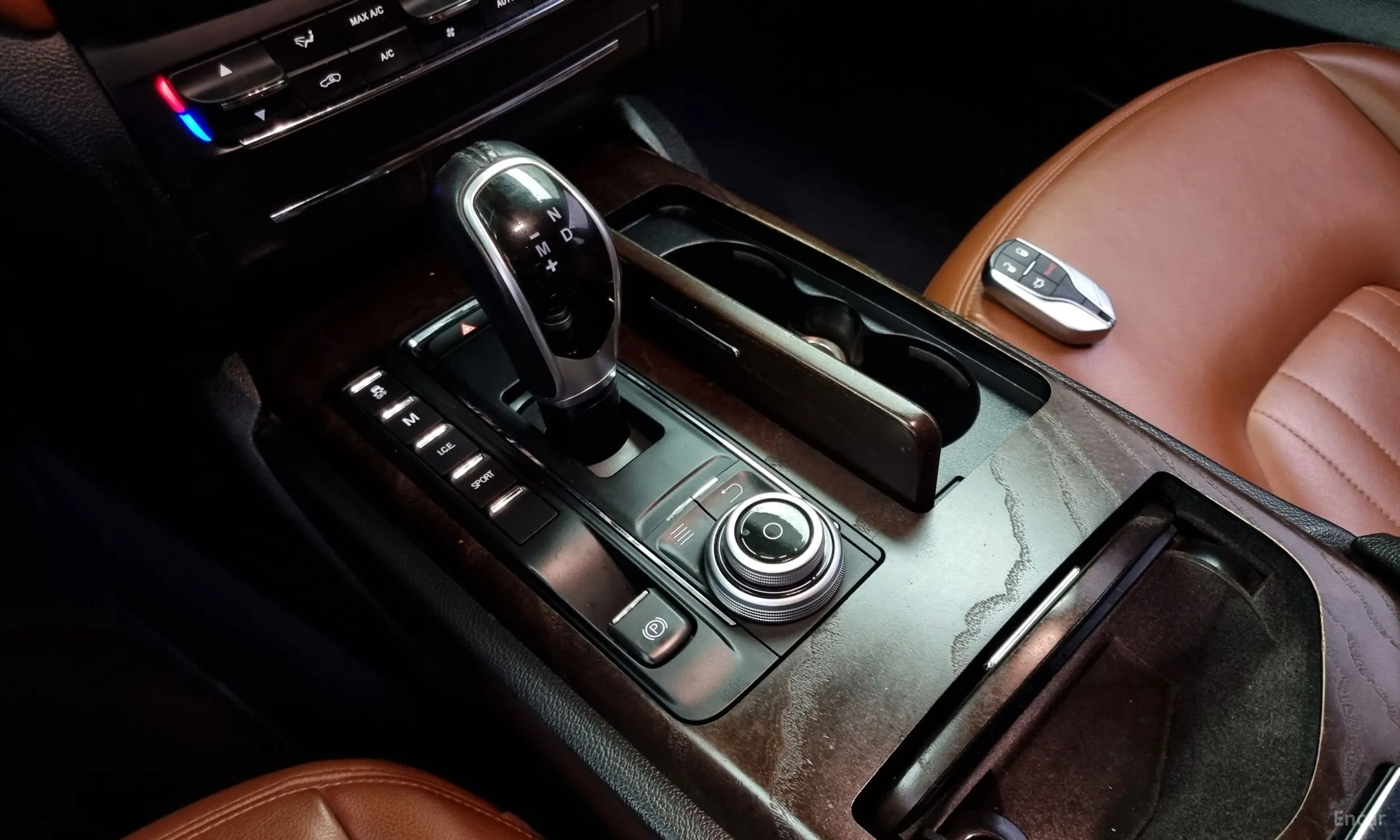 Maserati Ghibli превью 9