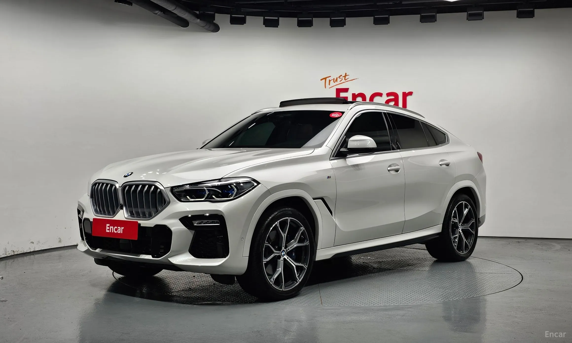 X6 (G06)