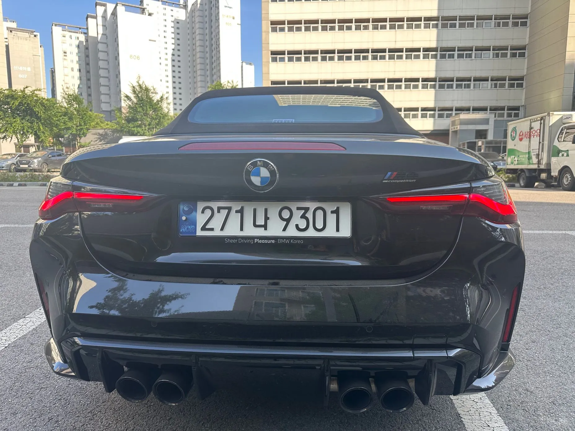 BMW M4 (G82)