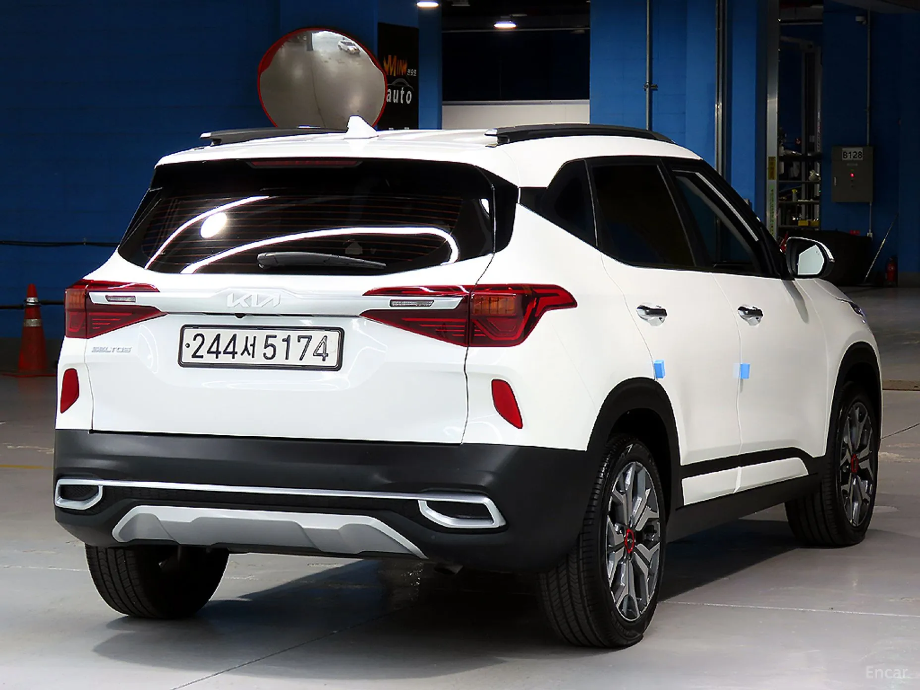 Kia Seltos превью 3