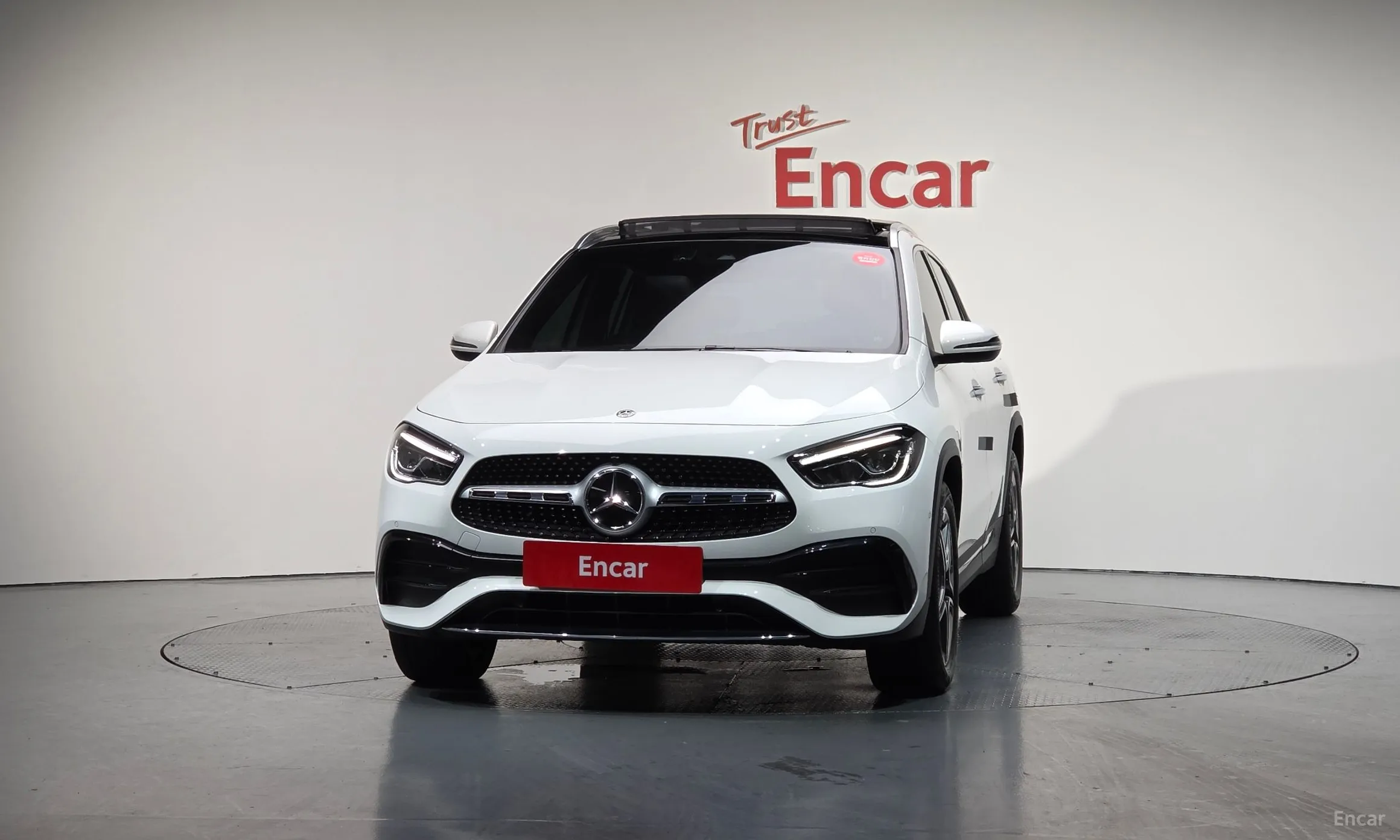 Mercedes Benz GLA-Class H247