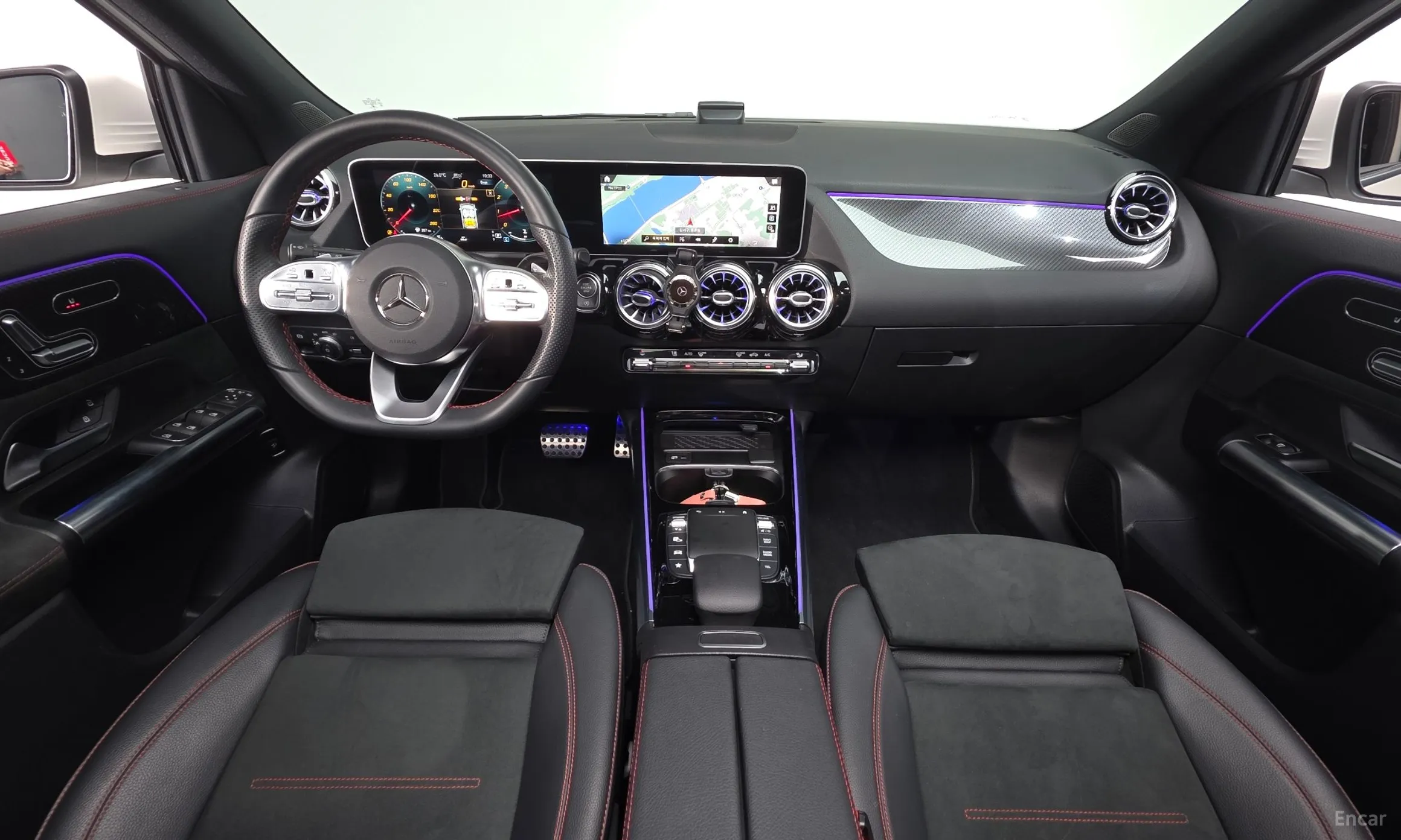 Mercedes Benz GLA-Class H247 превью 4