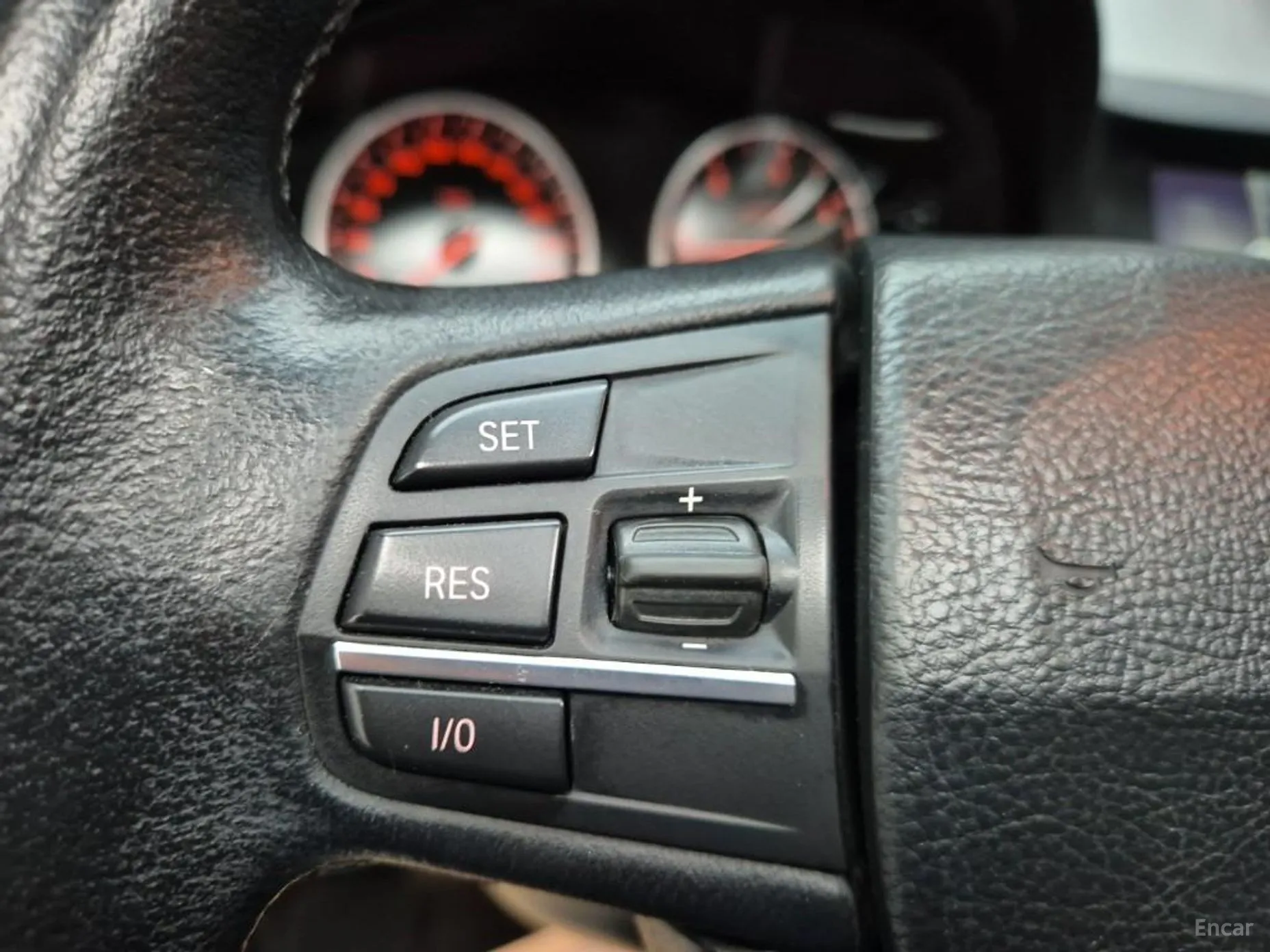 BMW 5 Series (F10) превью 4