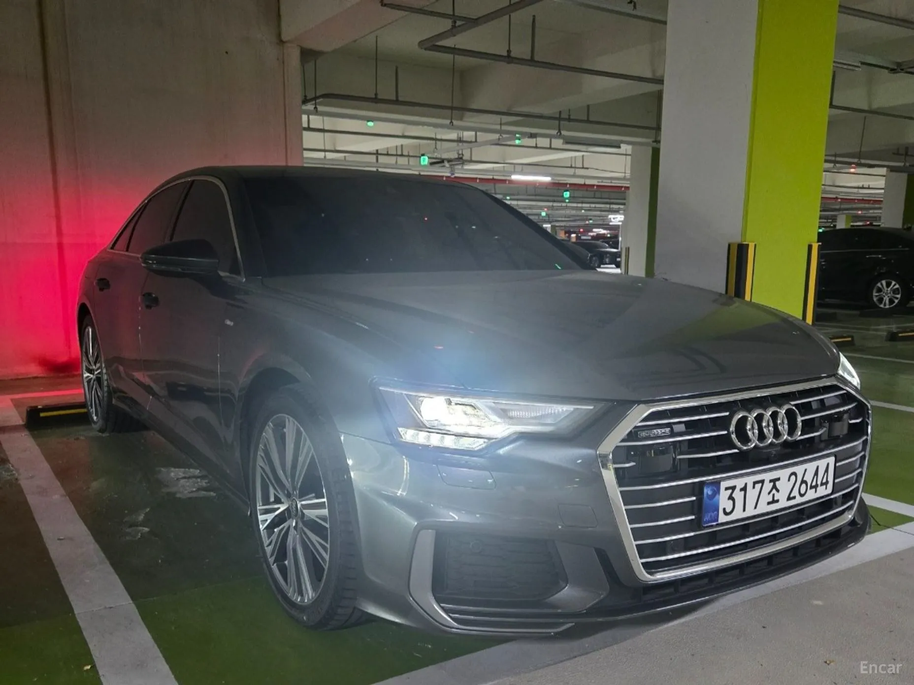 Audi A6 (C8) превью 2