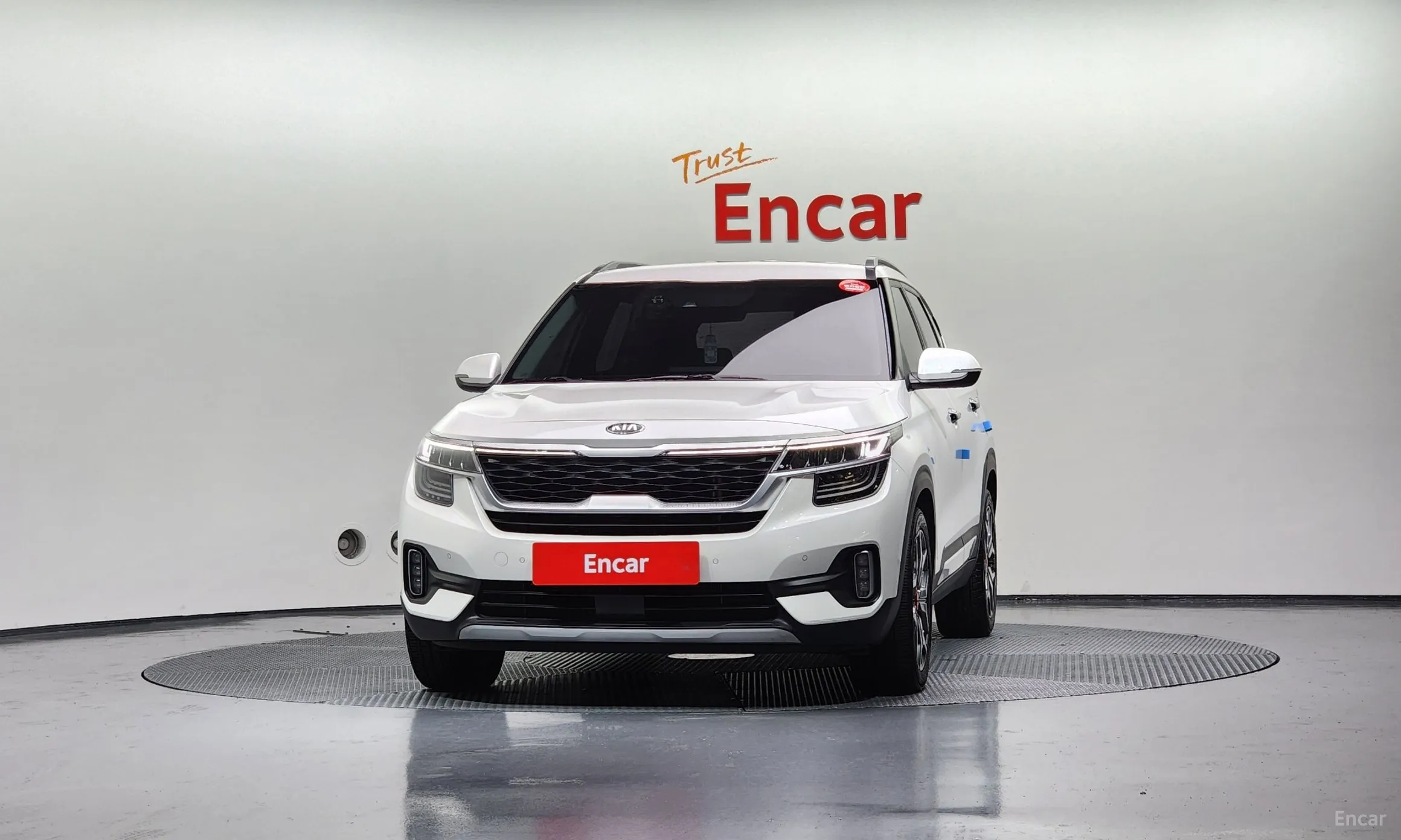 Kia Seltos превью 2