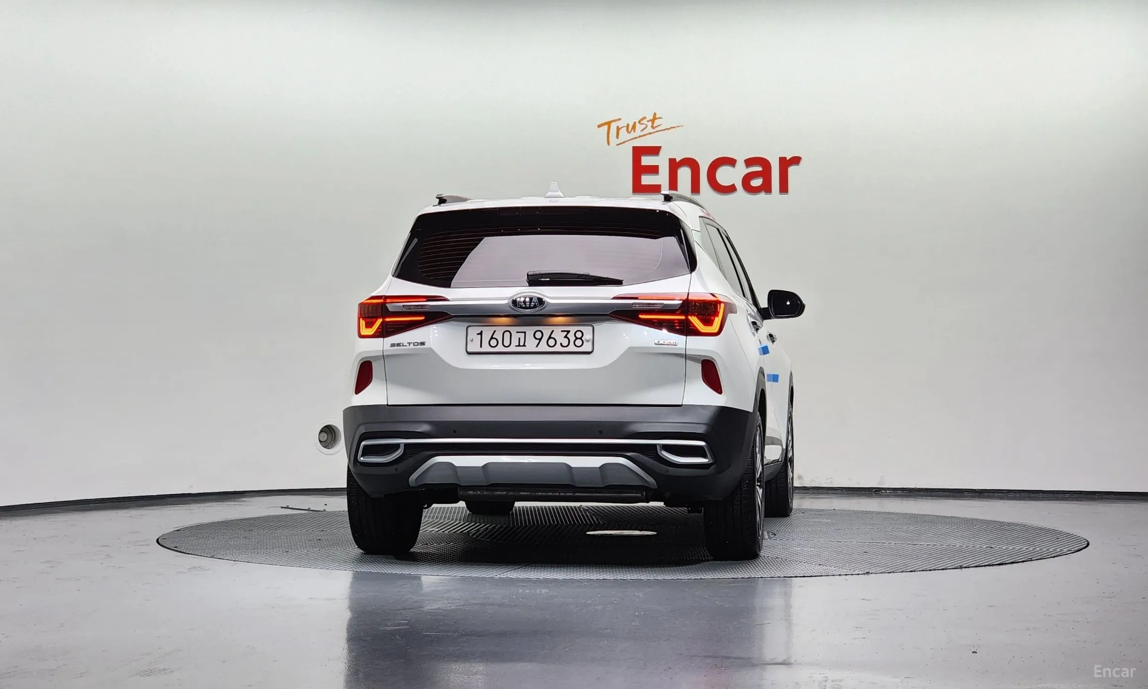 Kia Seltos превью 3