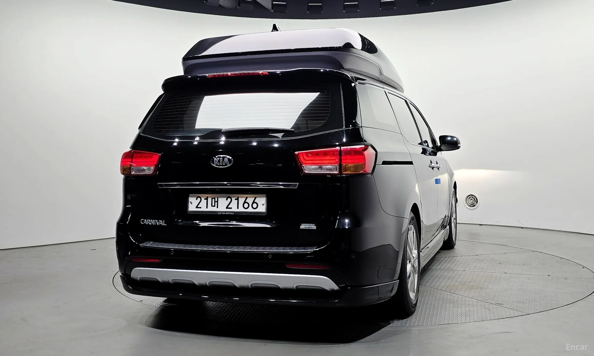 Kia Carnival превью 3