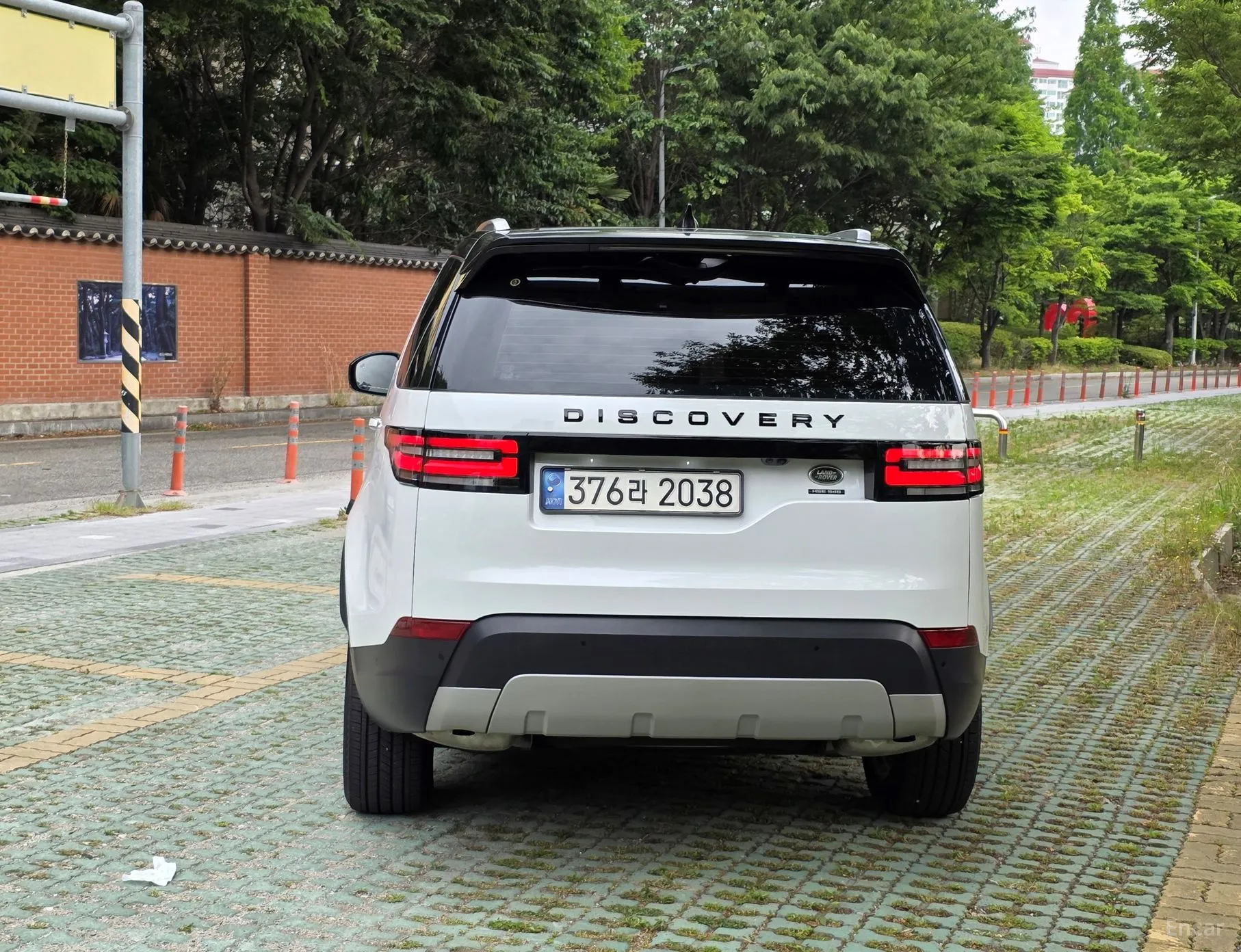 Land Rover Discovery 5 превью 3