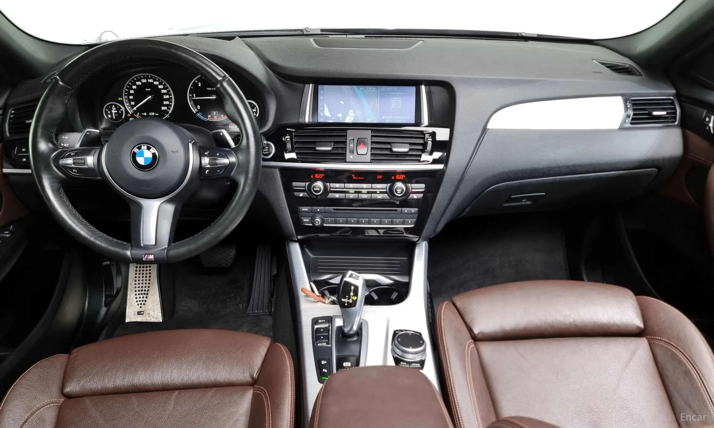 BMW X4 (F26) превью 4