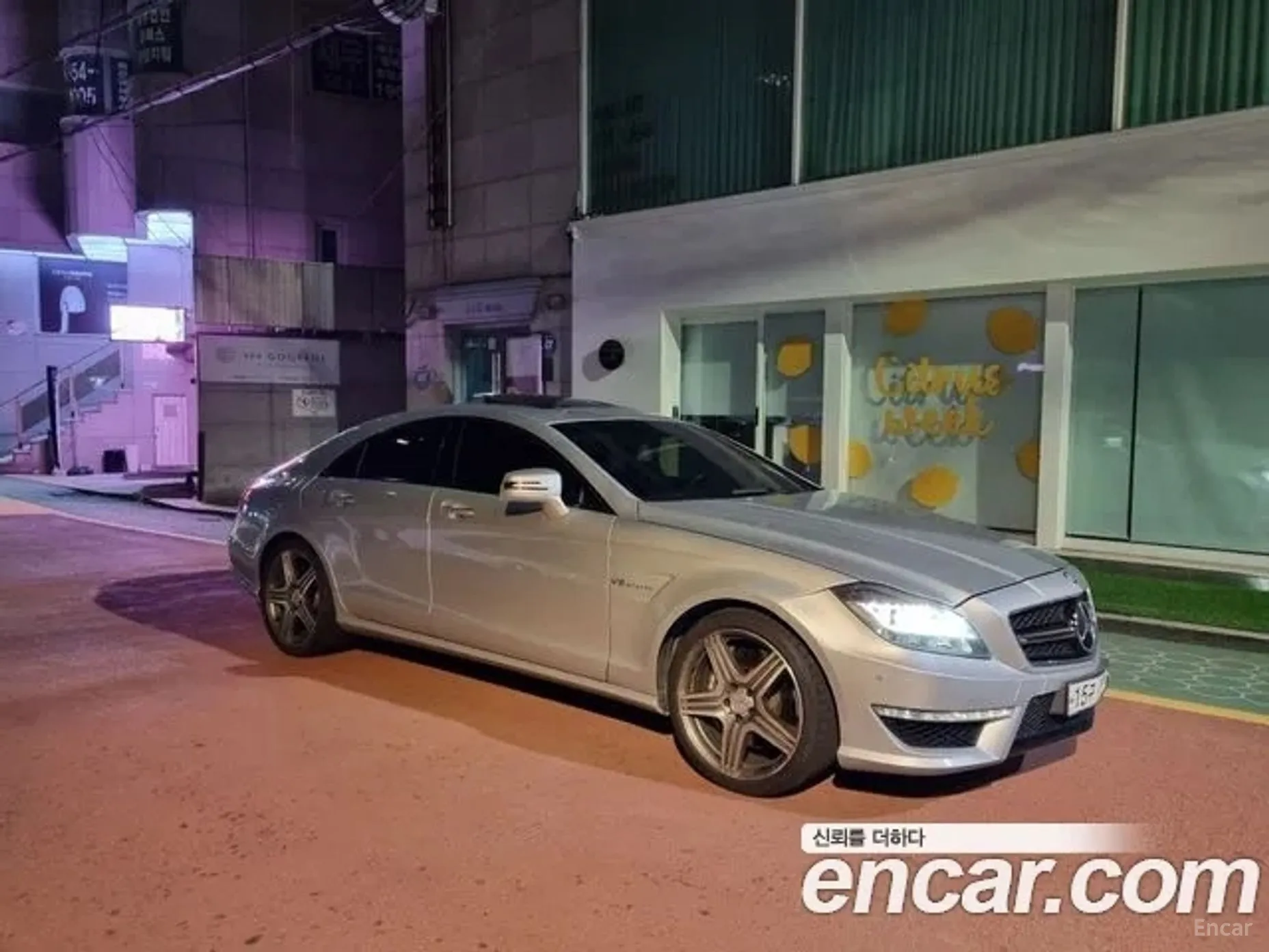 Mercedes Benz CLS-Class W218
