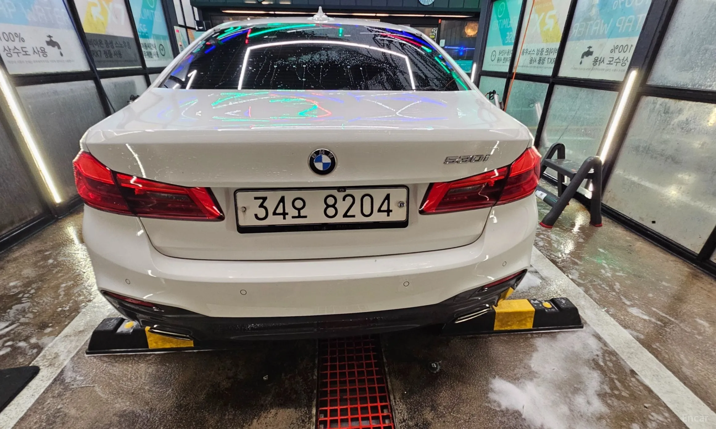 BMW 5 Series (G30) превью 3