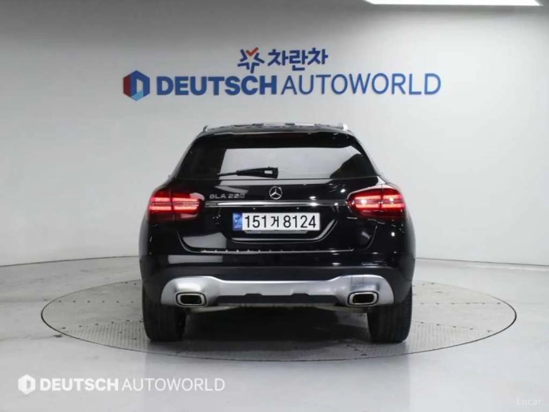Mercedes Benz GLA-Class X156 превью 3