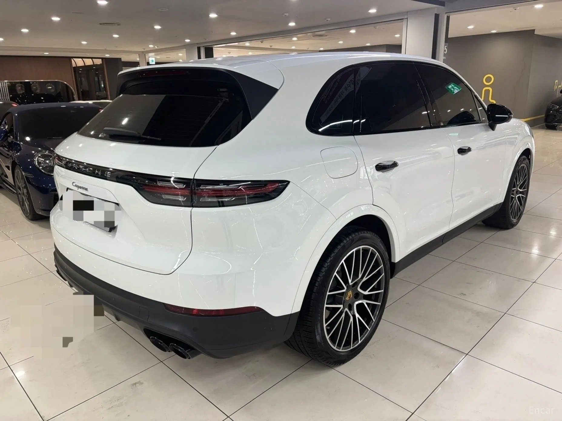 Porsche Cayenne (PO536) превью 3
