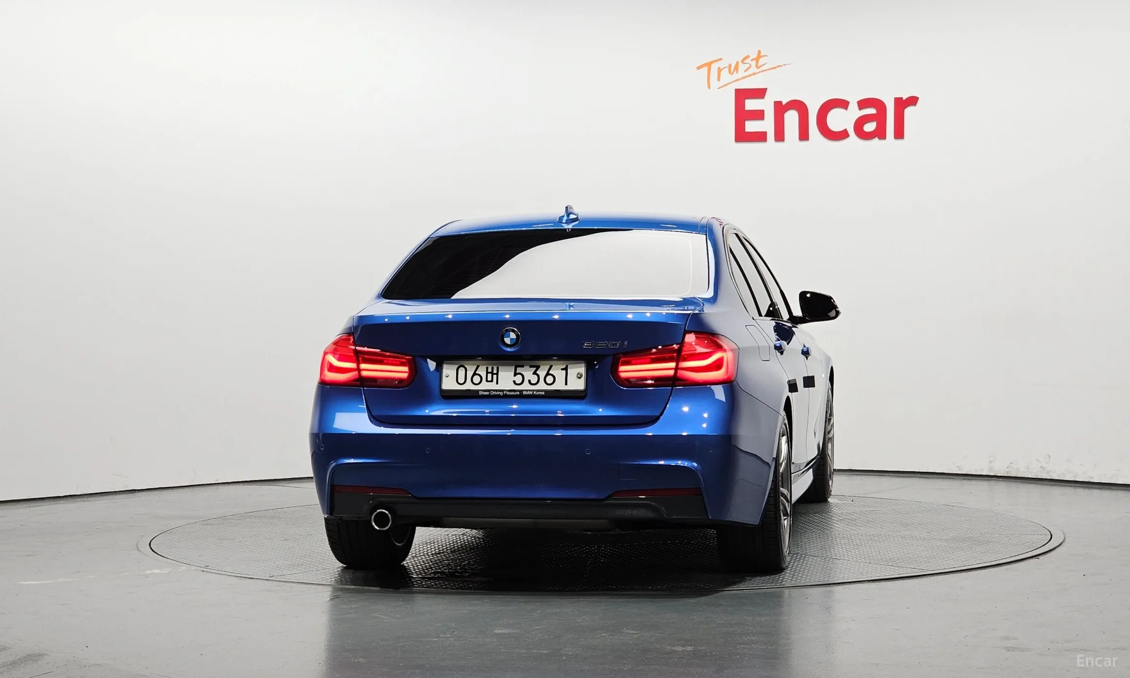 BMW 3 Series (F30) превью 3