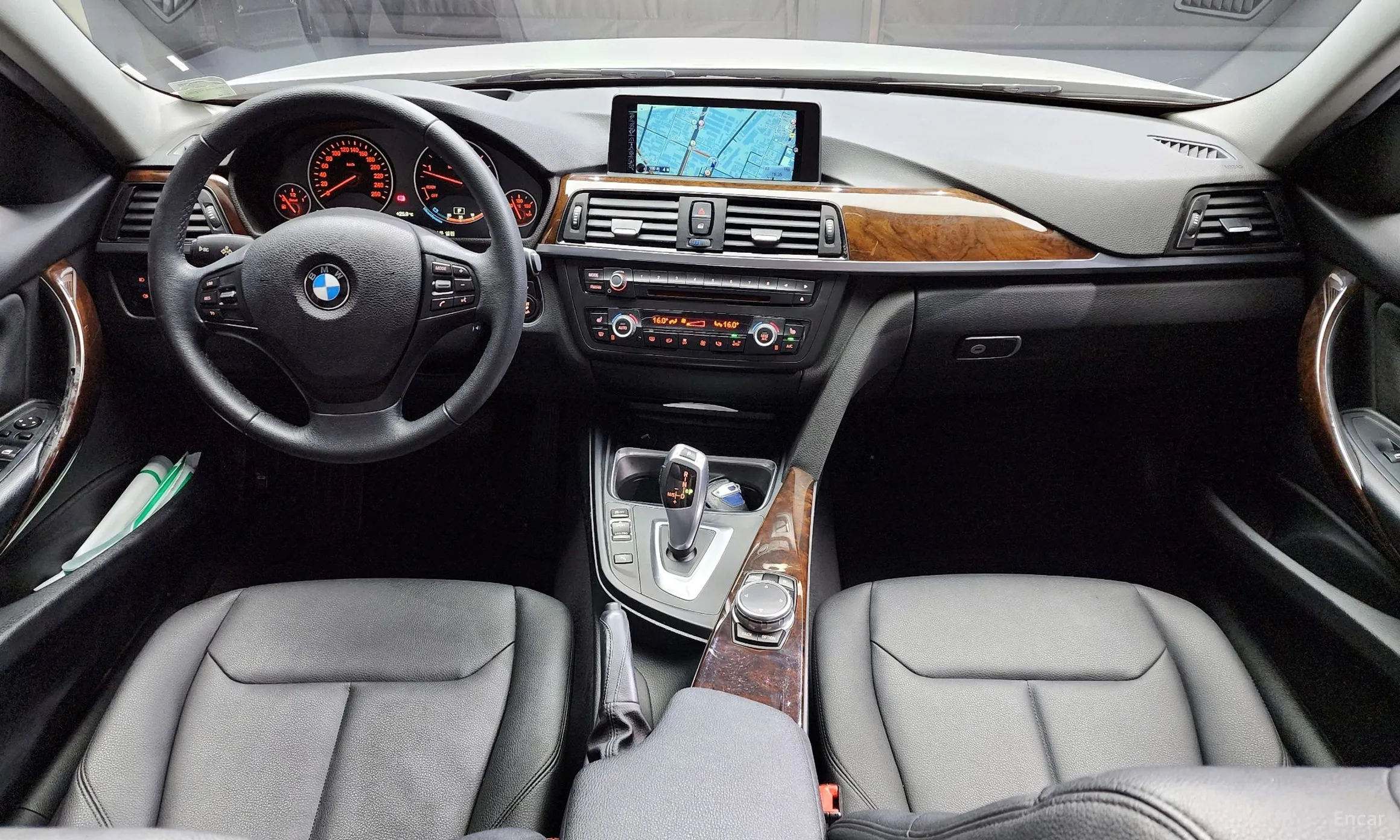 BMW 3 Series (F30) превью 4