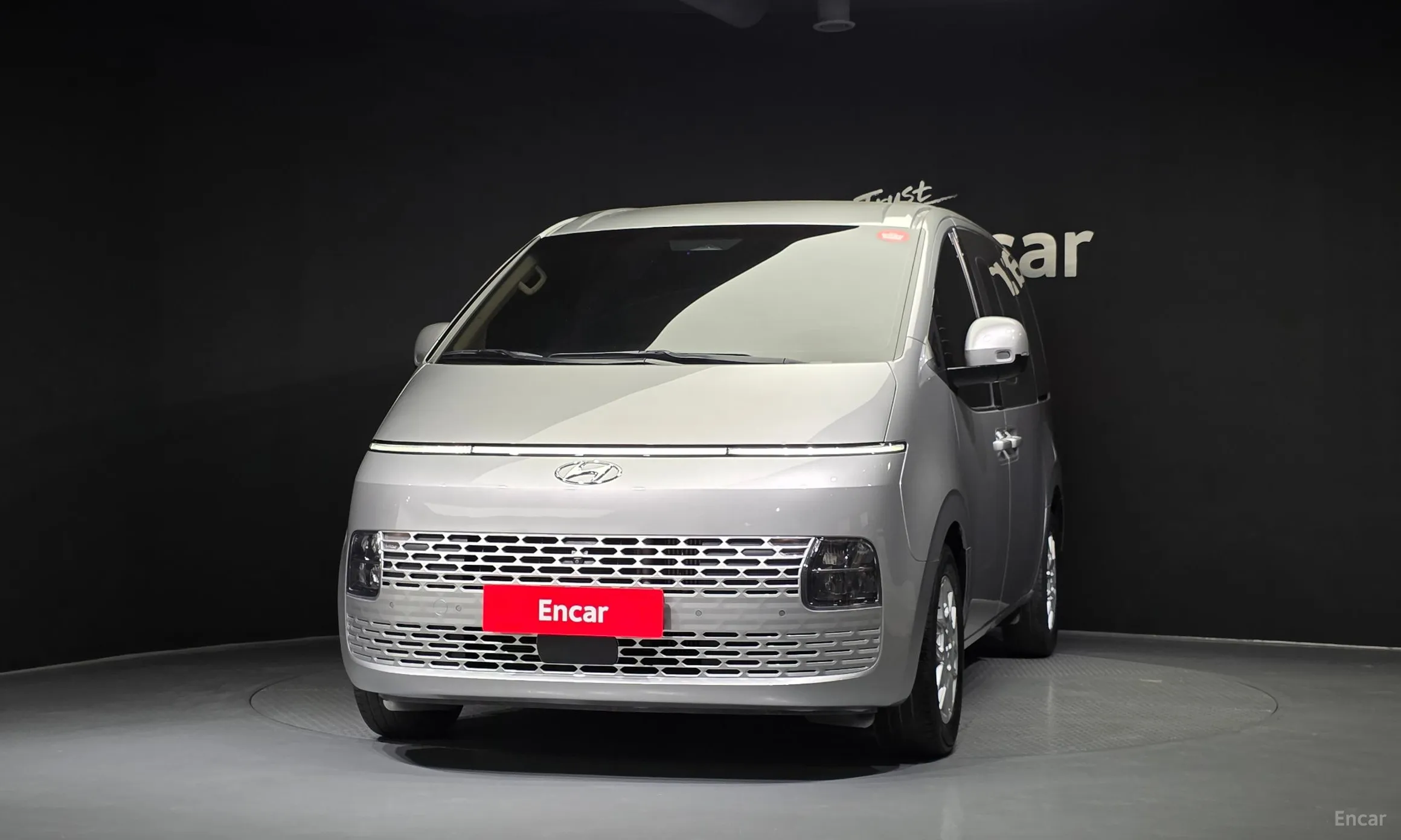 Hyundai Staria превью 2