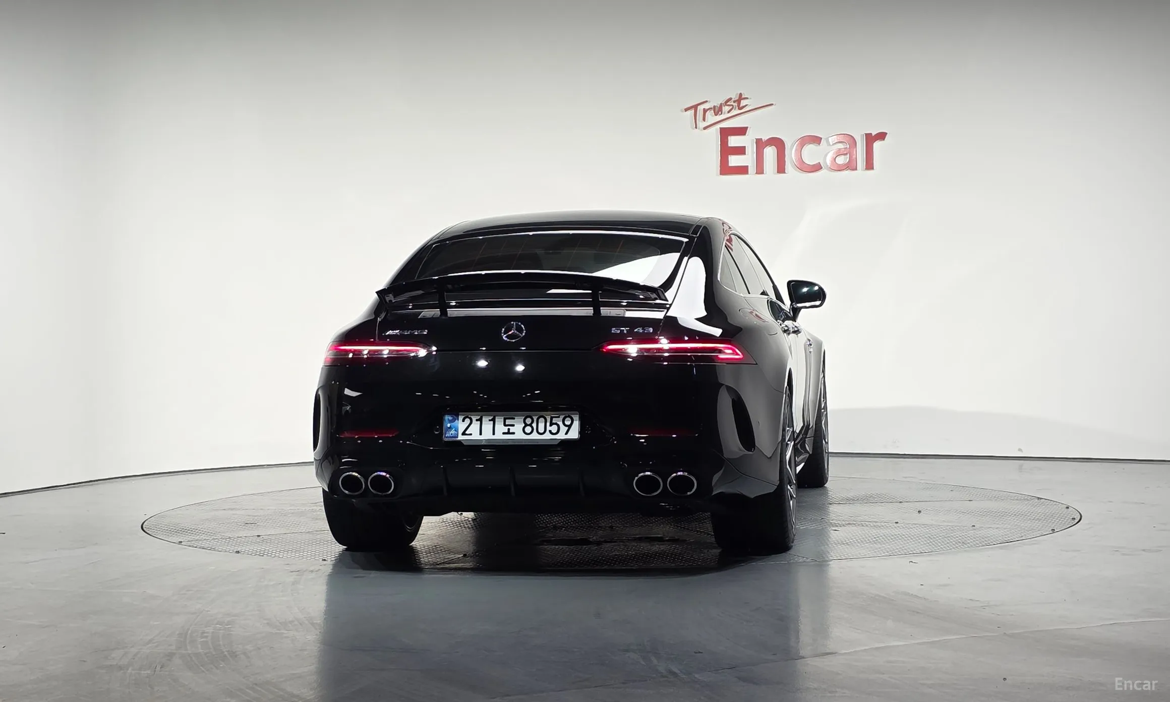 Mercedes Benz AMG GT превью 3