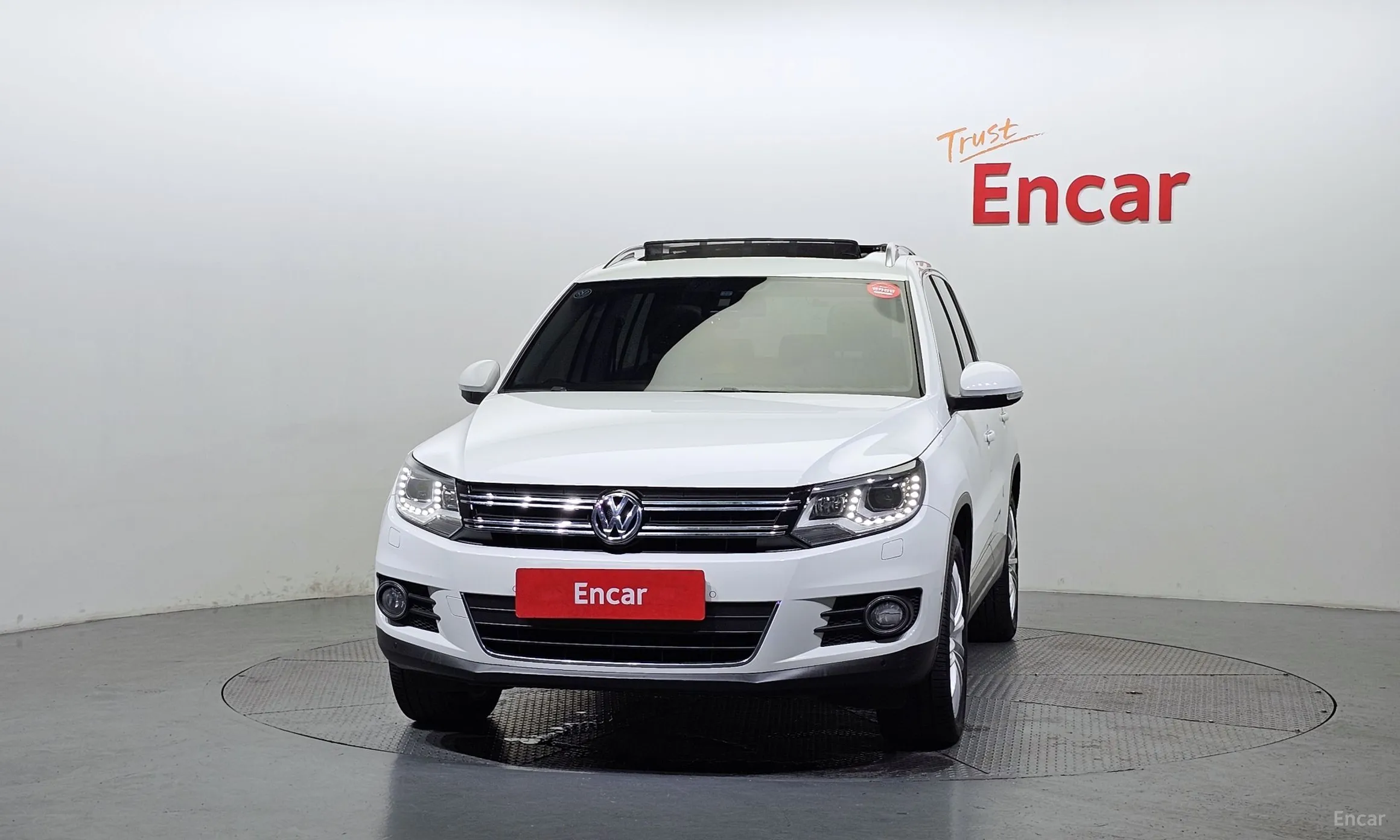 Volkswagen New Tiguan превью 2