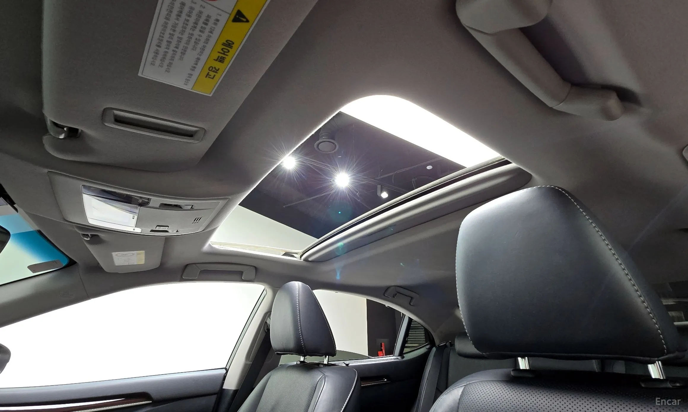Lexus New ES300h превью 19