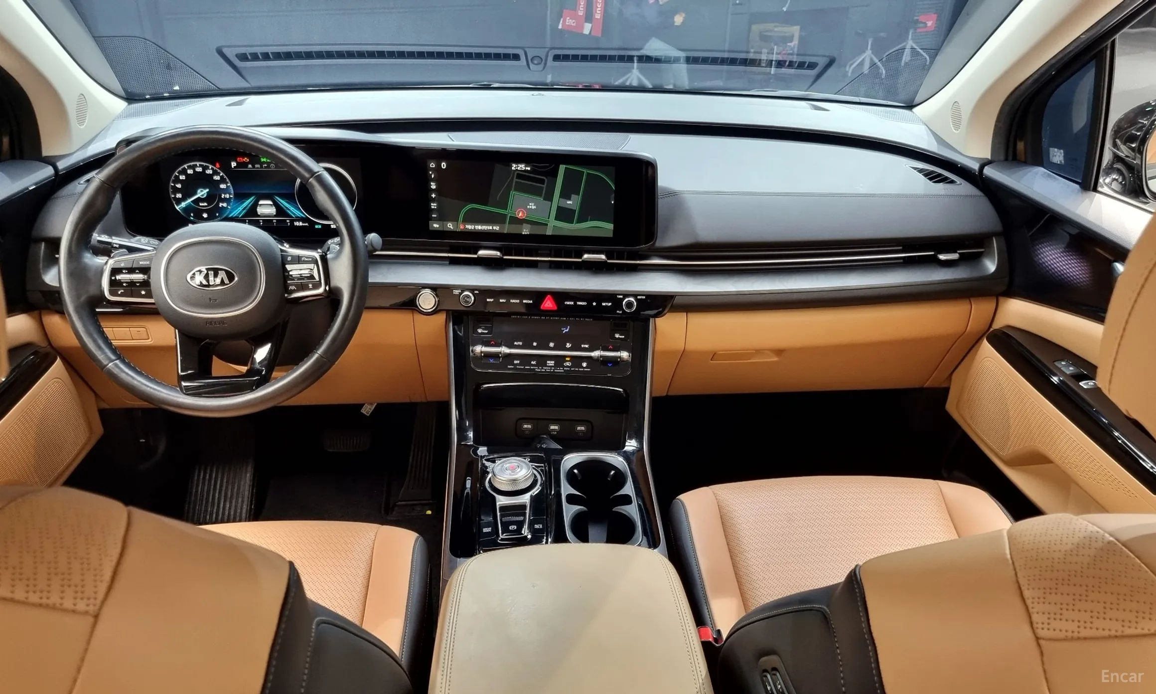 Kia Carnival Gen 4 превью 4